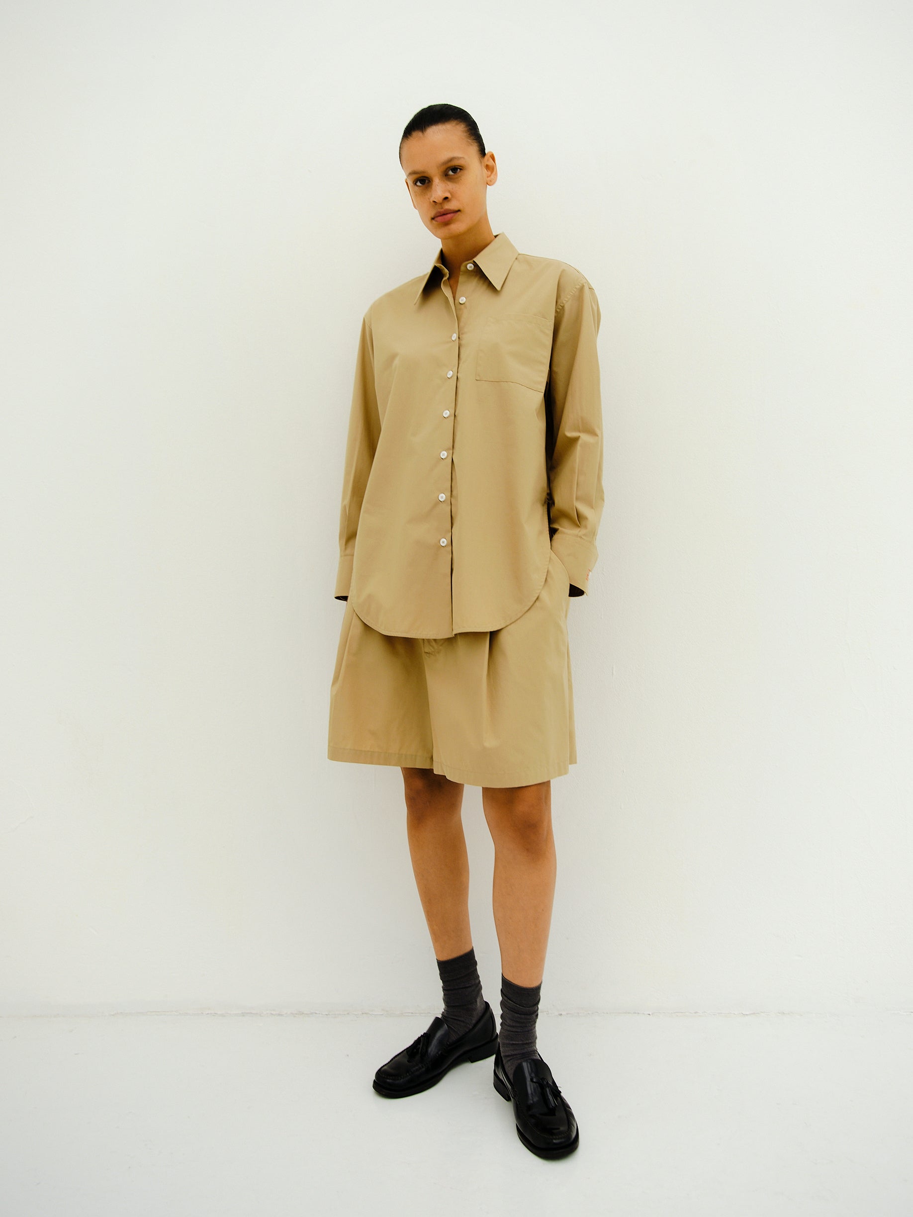 KEITH SHIRT / ALMOND MILK