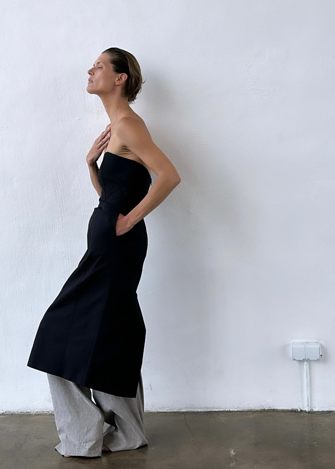 APPLE DRESS / BLACK COATED