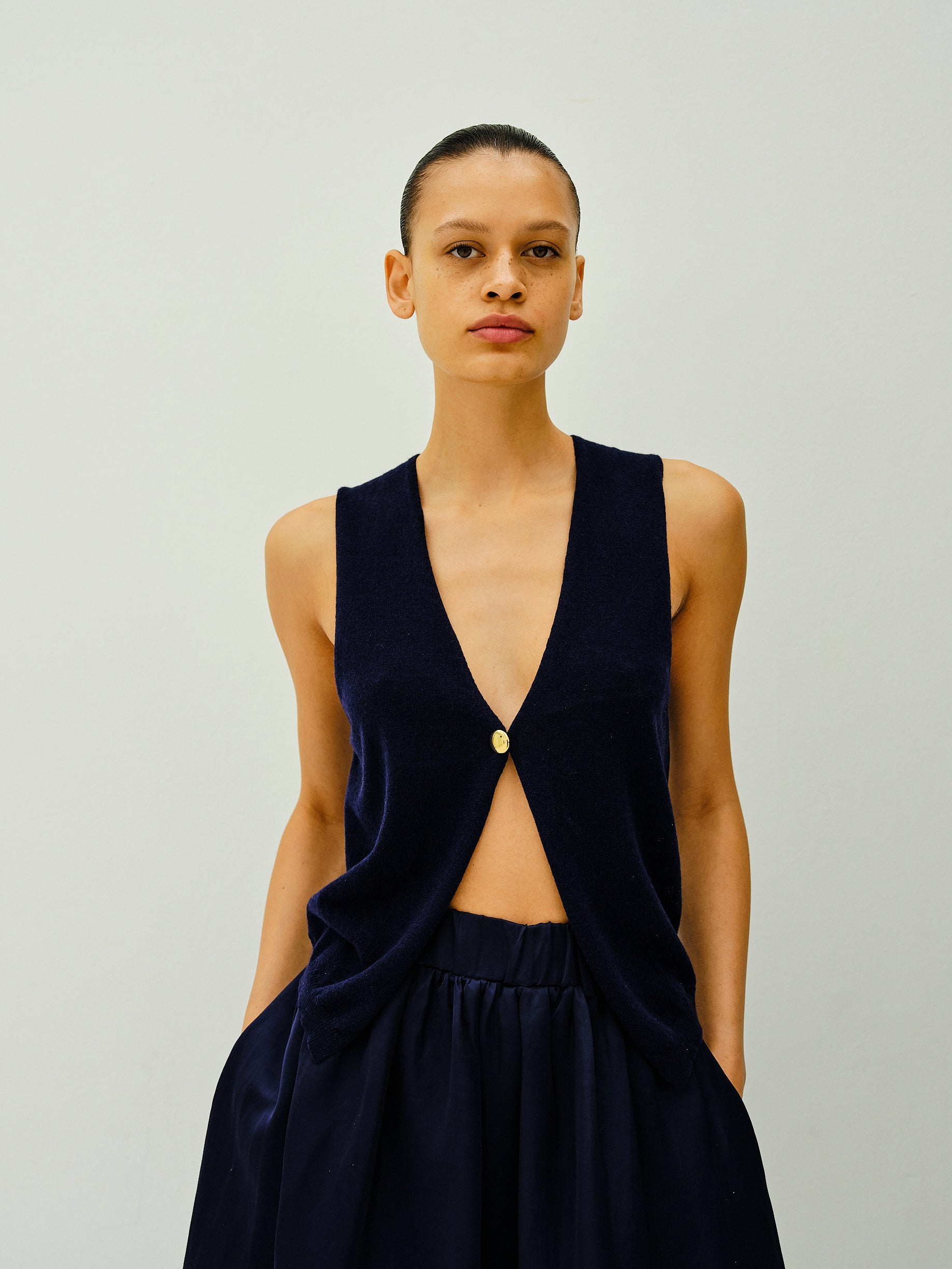 ANTONIA VEST / NIGHT BLUE