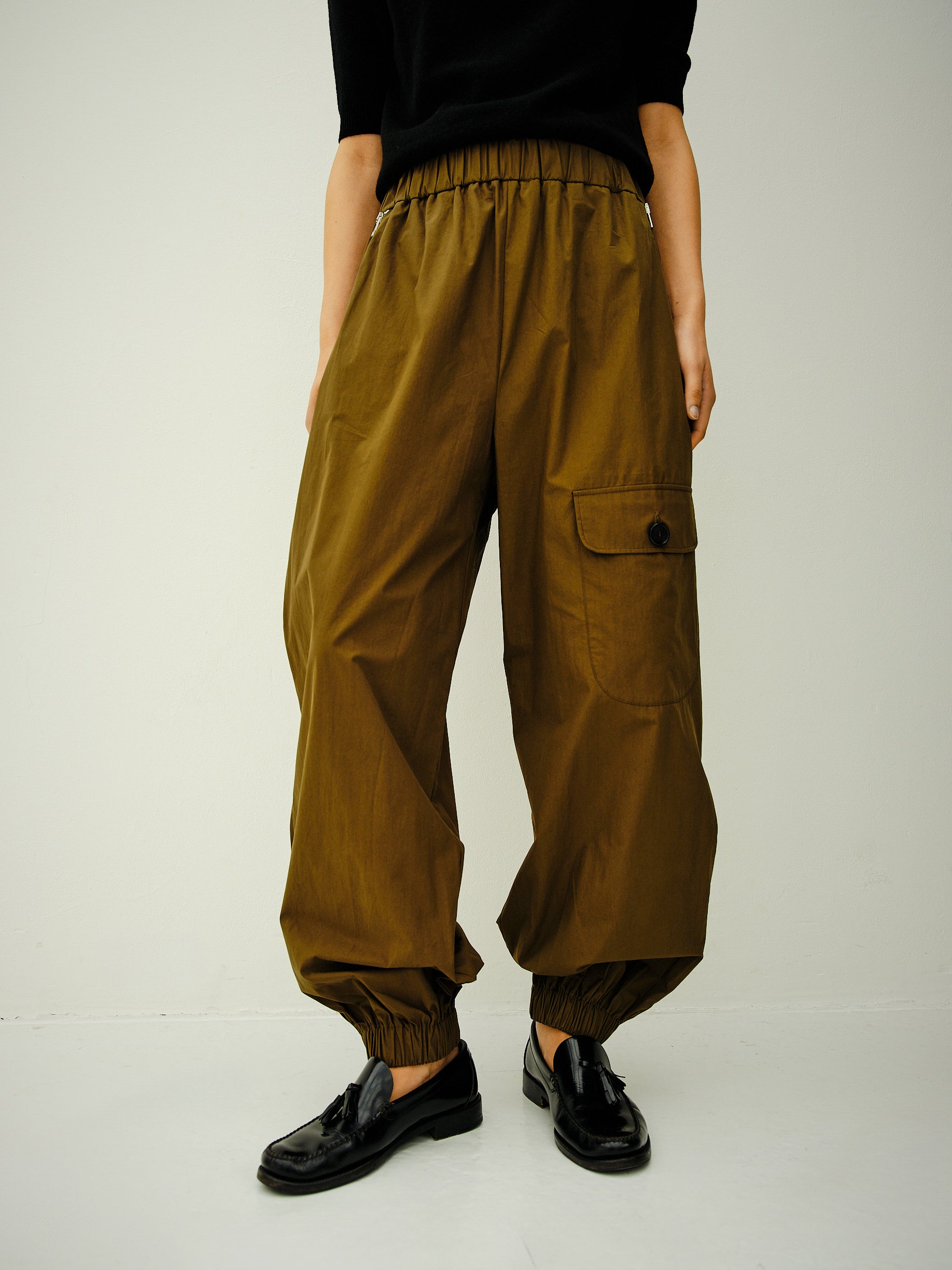 TRACK PANTS / ABBY STONE