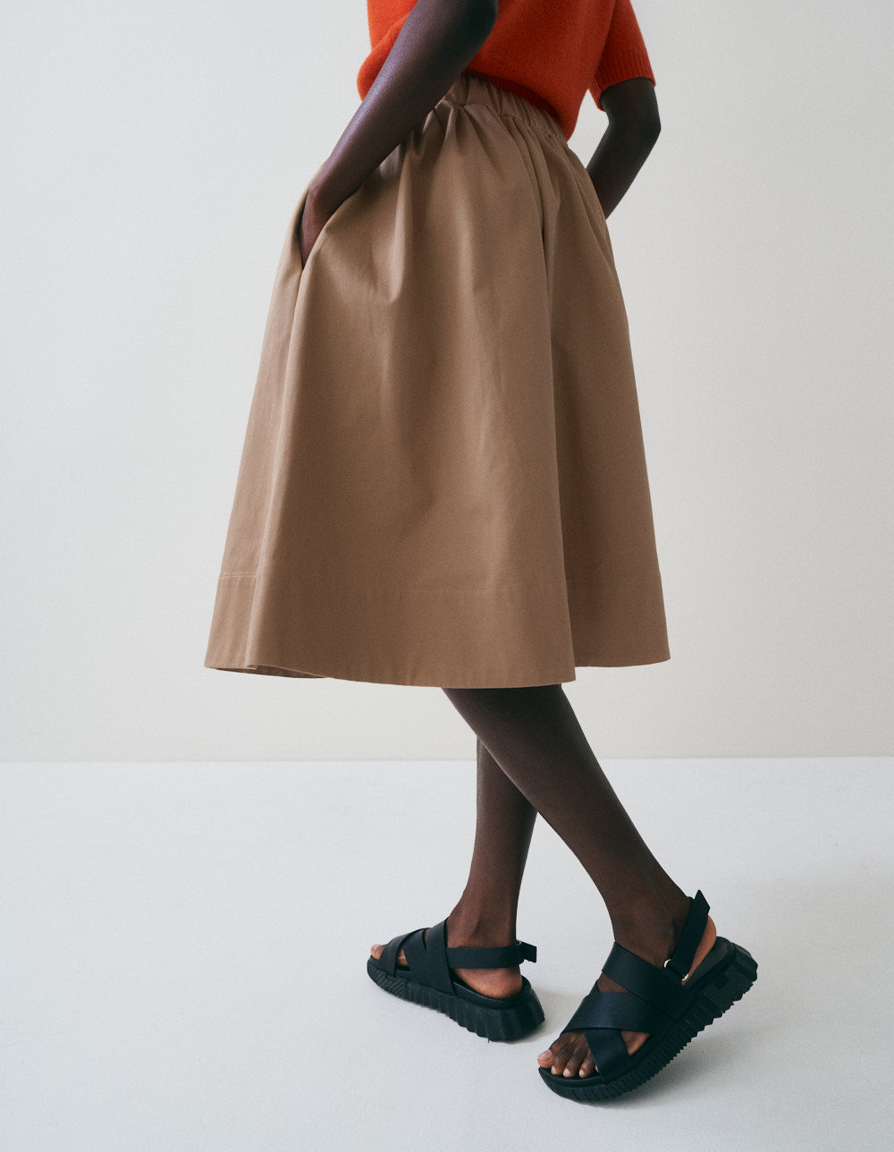 APOLLONIA SKIRT / KHAKI