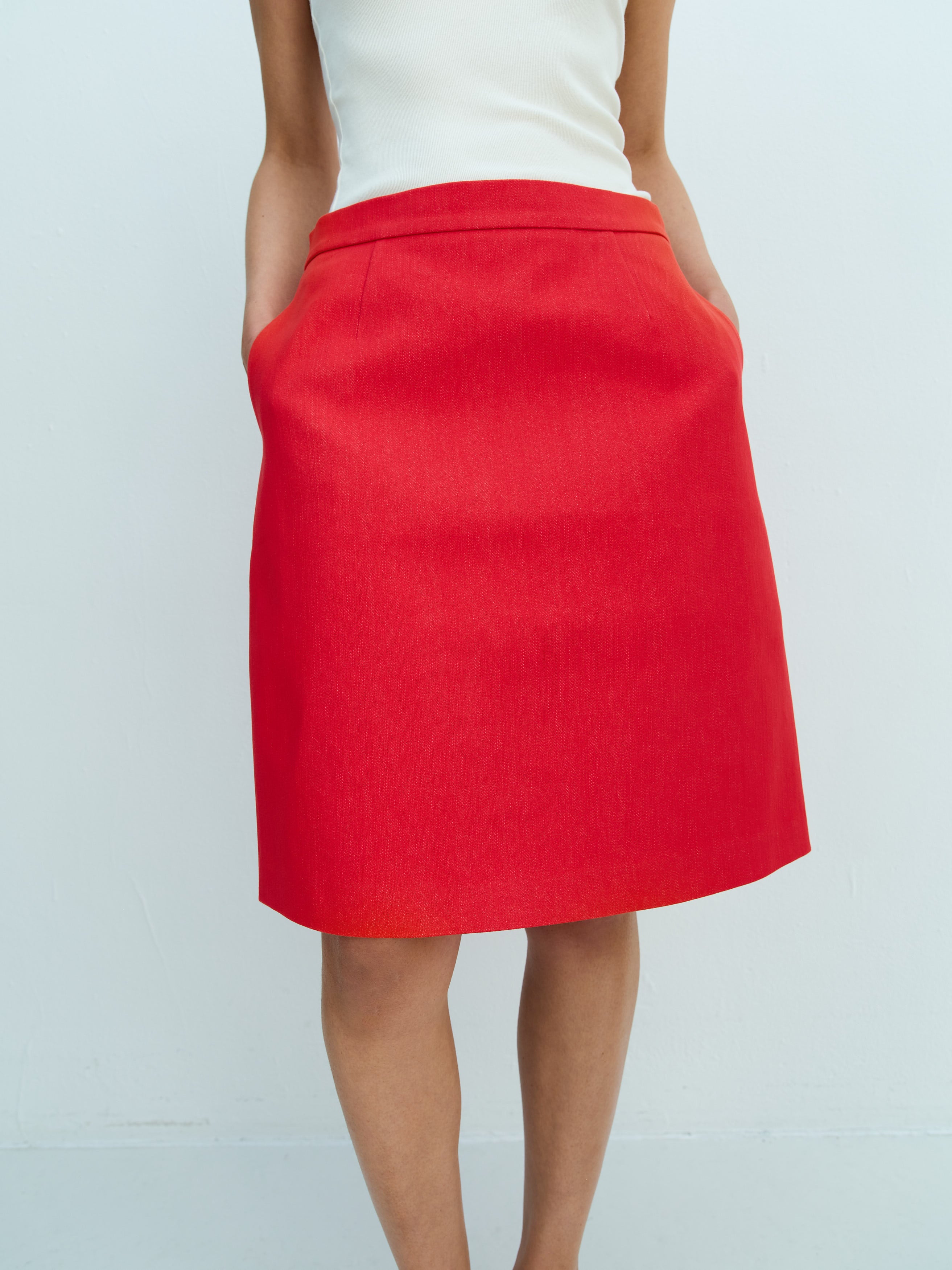 AIVITA SKIRT / ROSE RED
