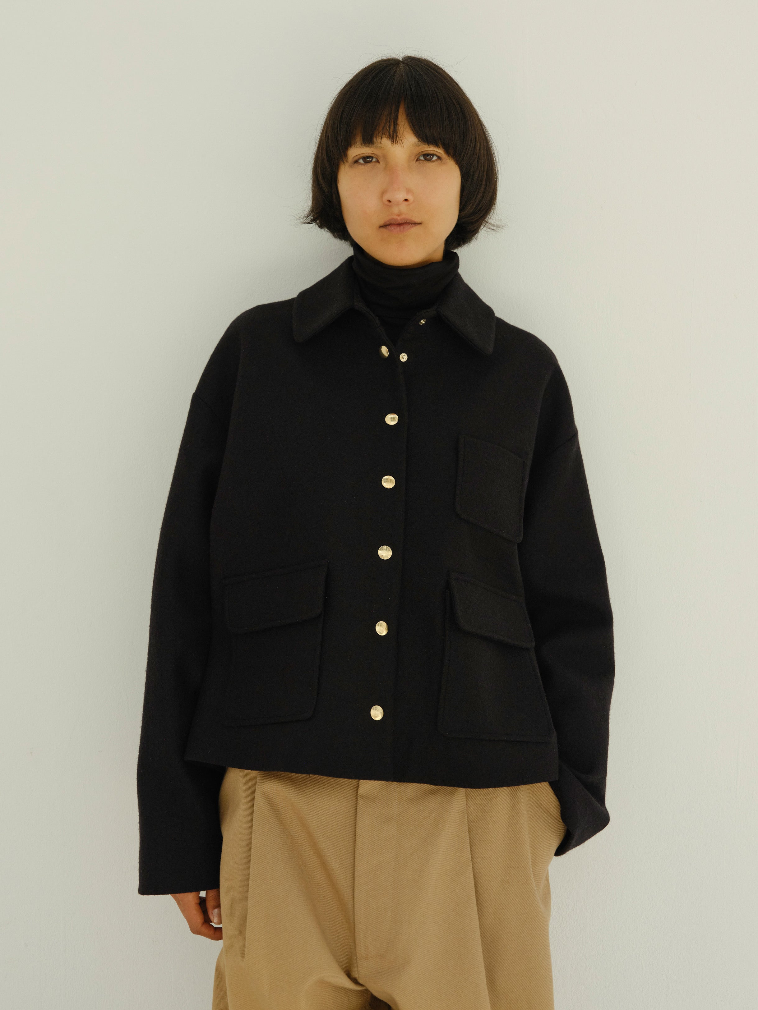 BOY SHIRT JACKET / BLACK
