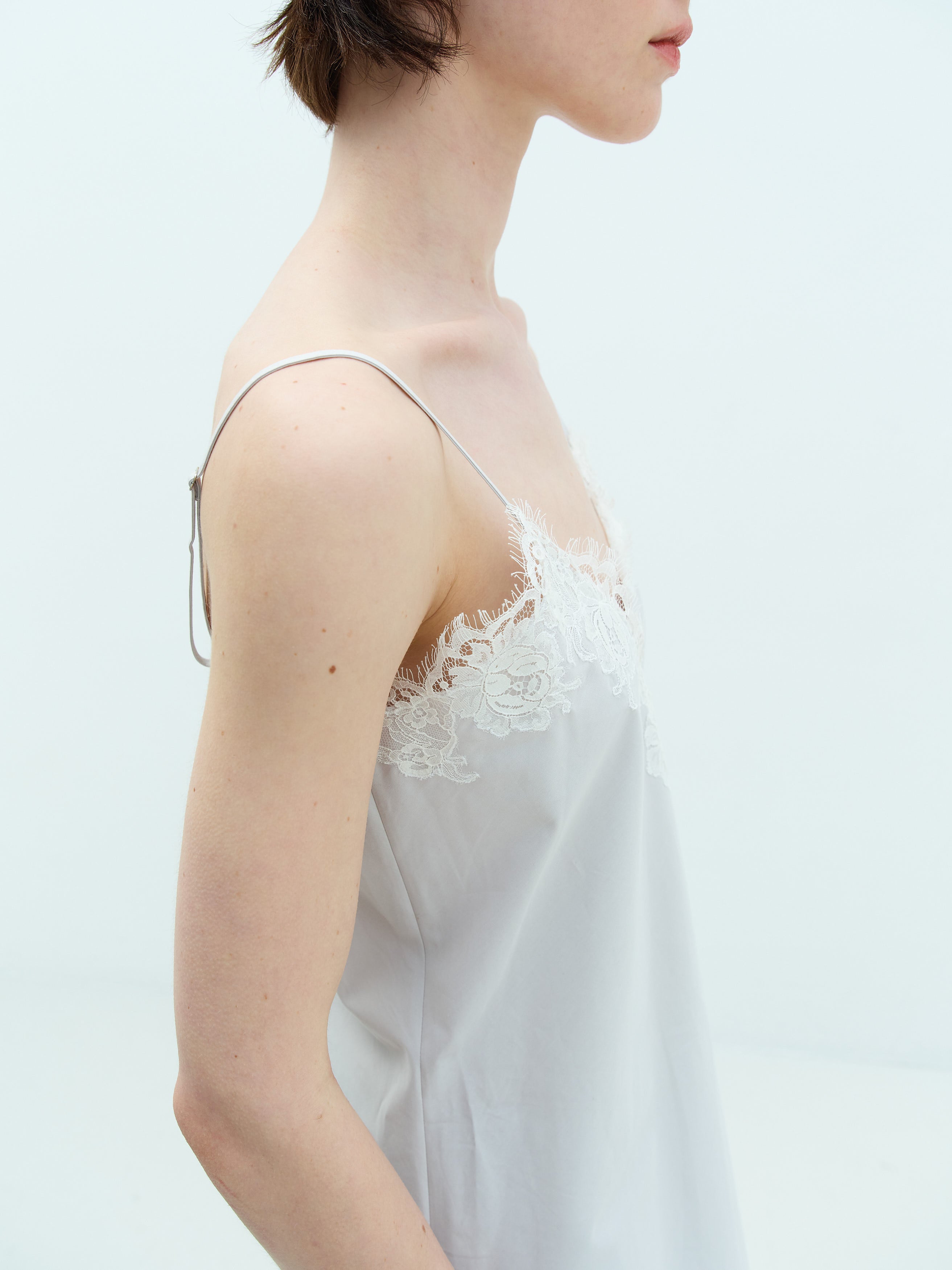 LACE CAMISOLE / ASH
