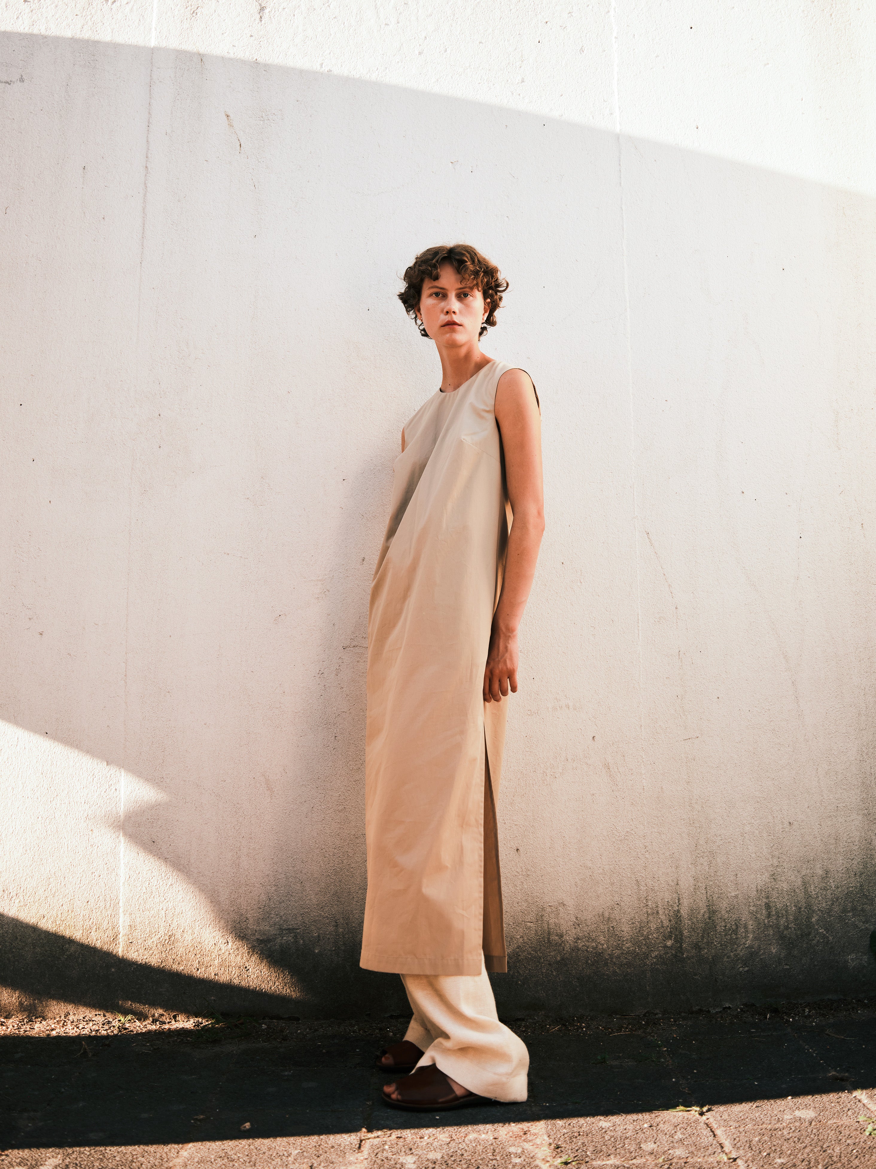 DAY DRESS / ALMOND MILK