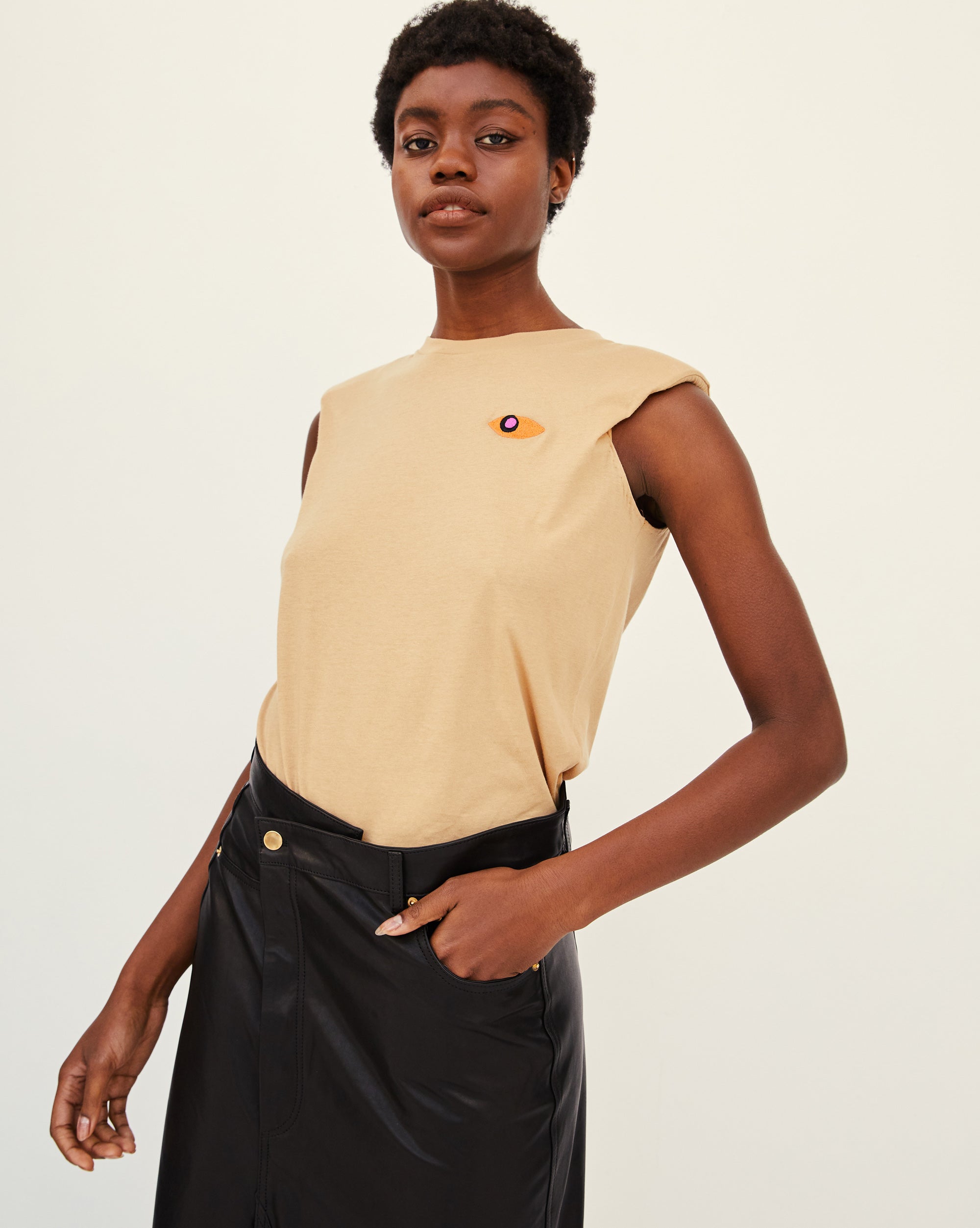 EYE TEE / KHAKI