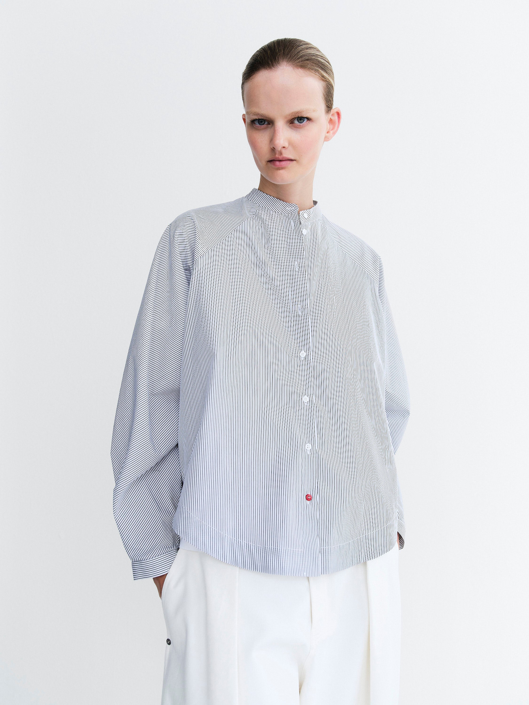 CAROLINA SHIRT  / WHITE /BLUE STRIPE