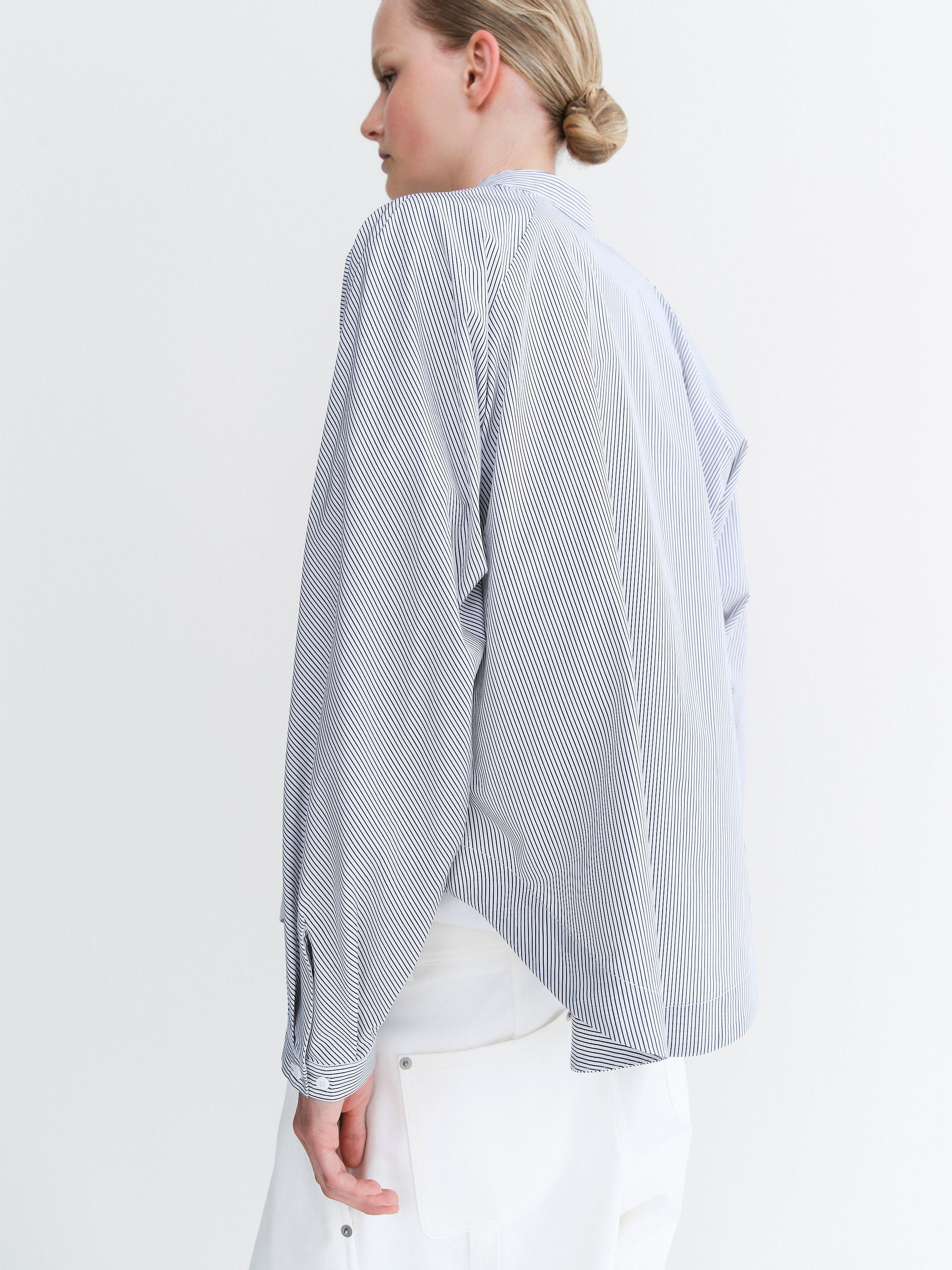 CAROLINA SHIRT  / WHITE /BLUE STRIPE