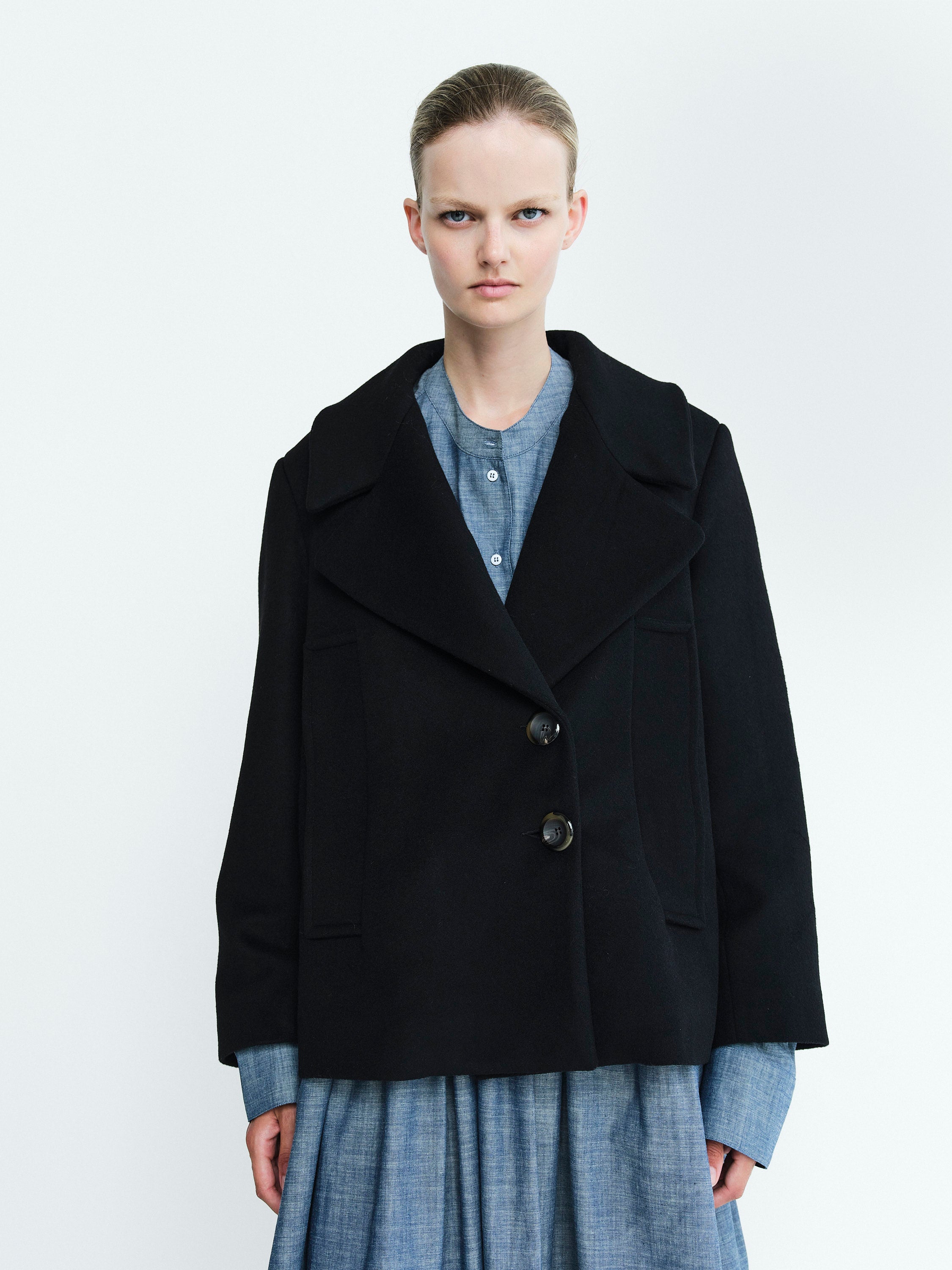 GEORGE COAT CROPPED / BLACK