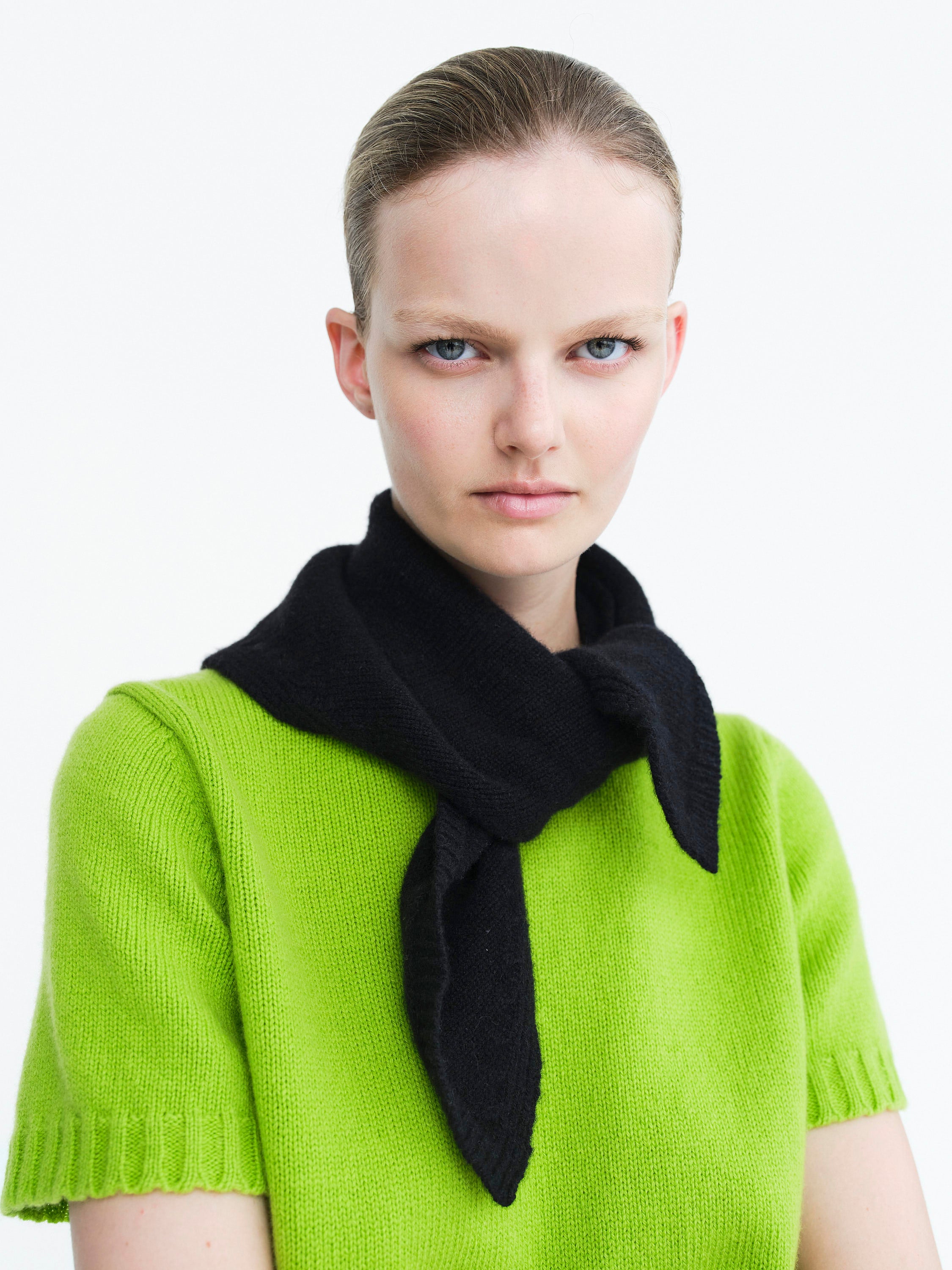 WRAP / BLACK