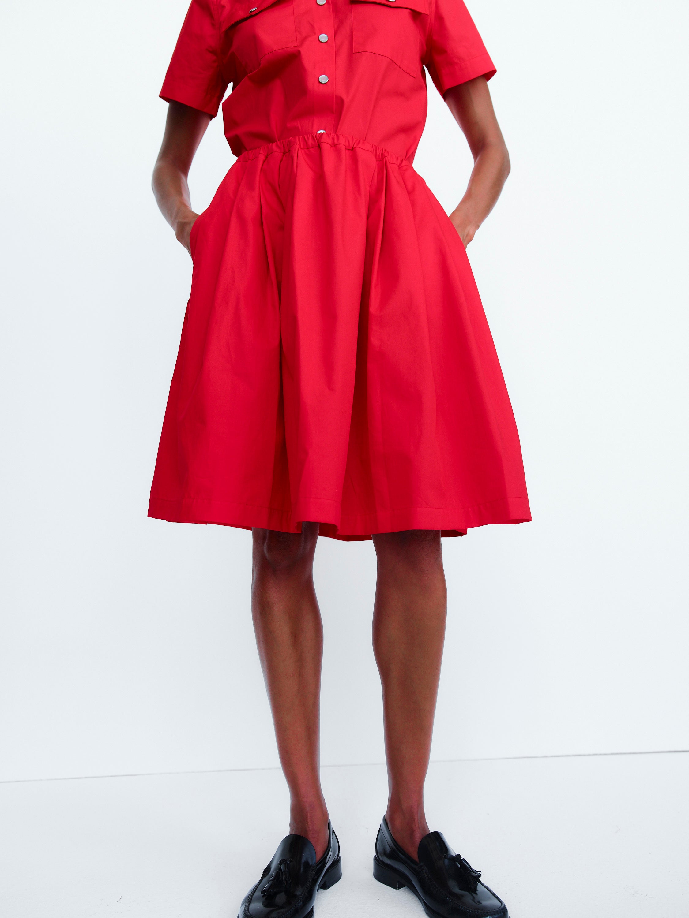 TIM SKIRT / TRAFFIC RED
