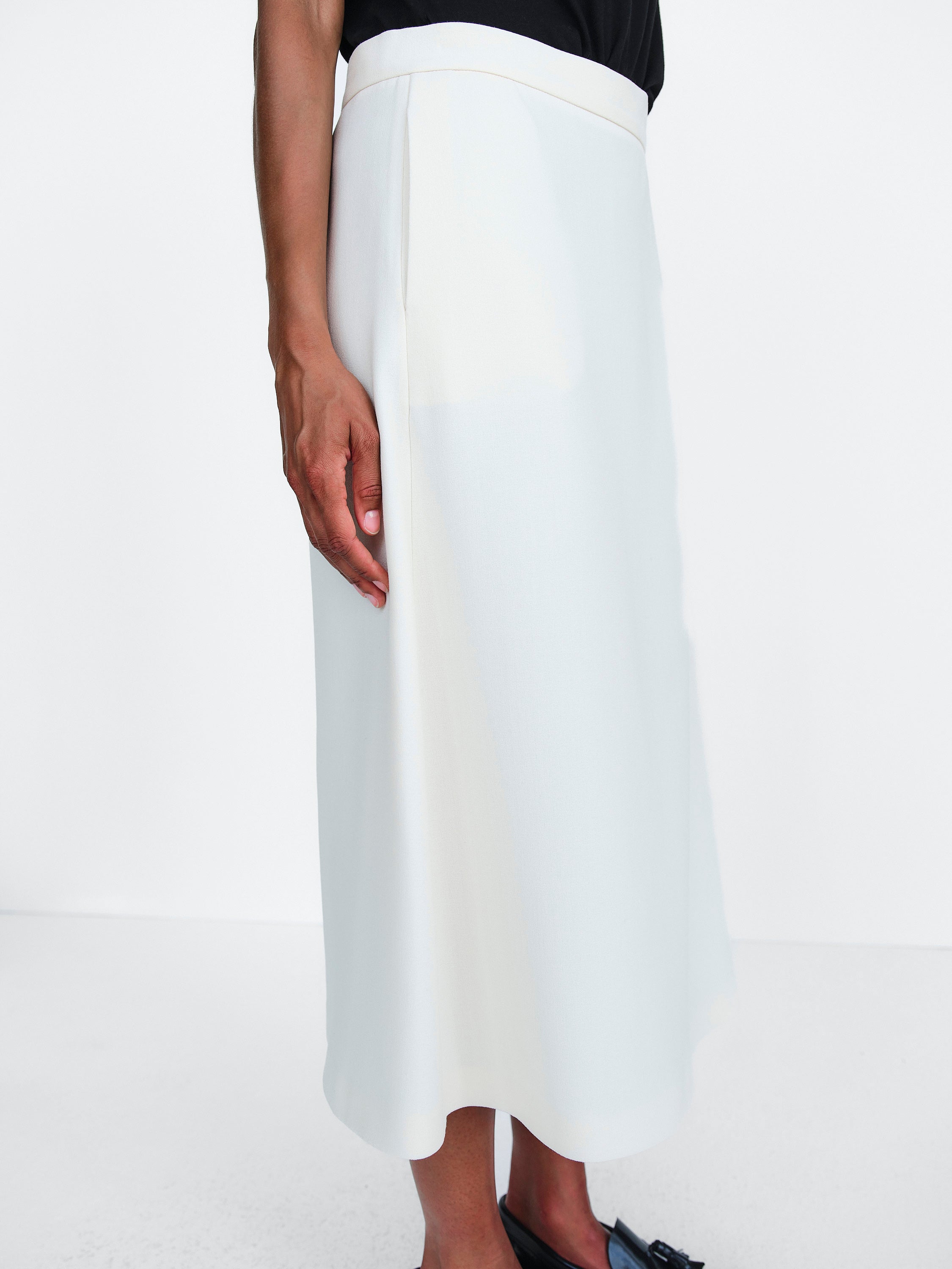 MARIE SKIRT / MILK
