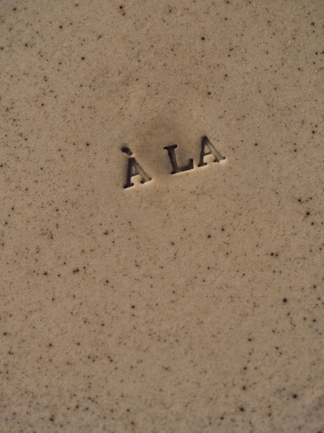 A' LA / BOITE EN PORCELAINE ARITA
