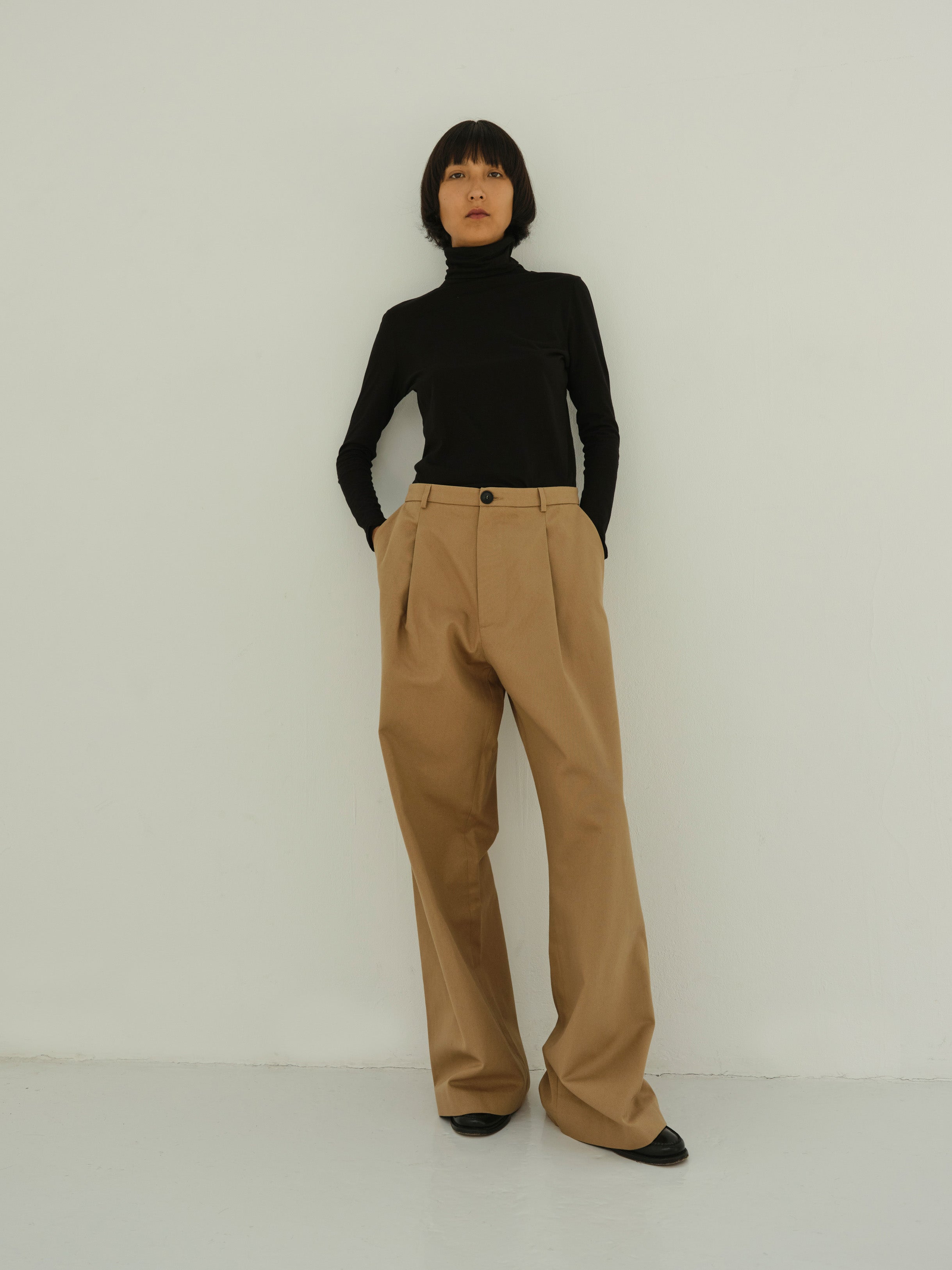 HUME PANT / KHAKI – RIKA STUDIOS