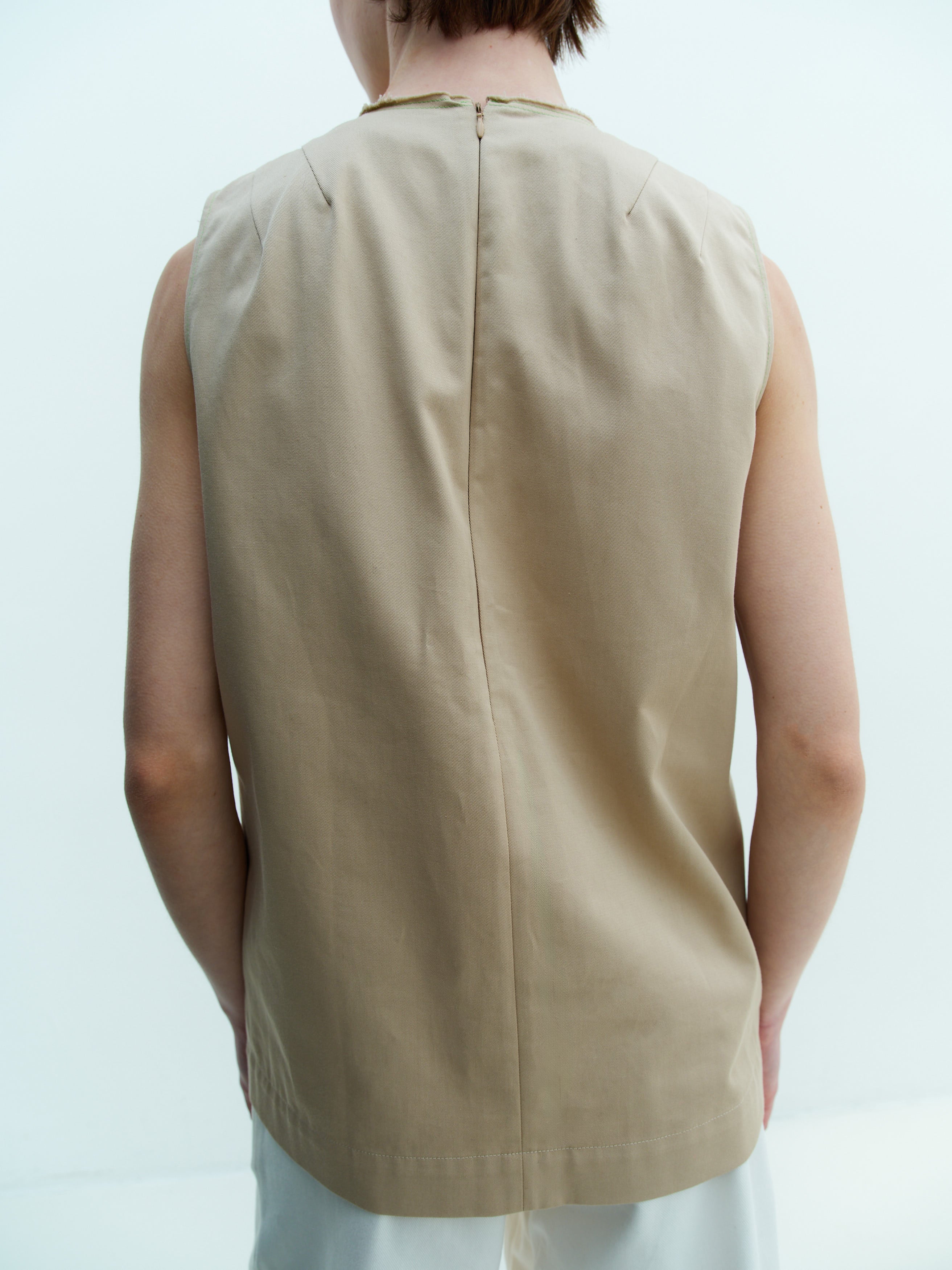 JOHN TOP / KHAKI