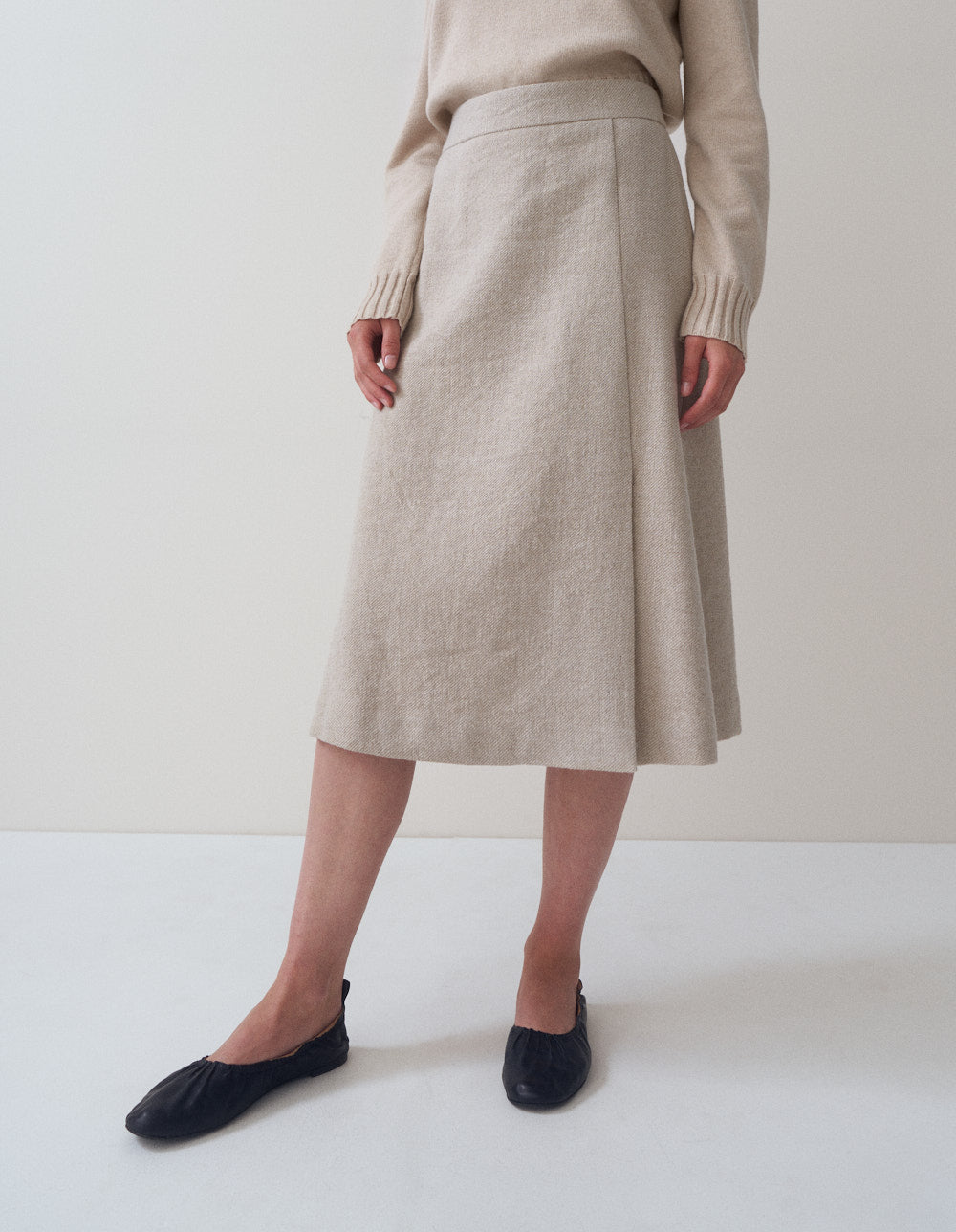 LIZA SKIRT / ALMOND
