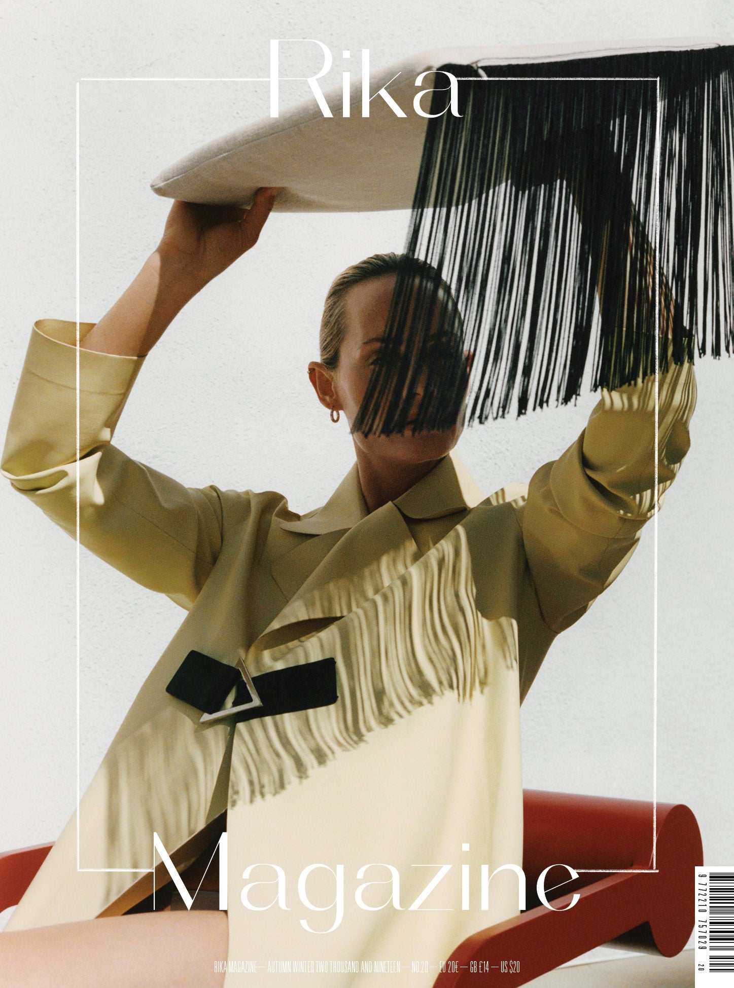 RIKA MAGAZINE NO.20 / AMBER