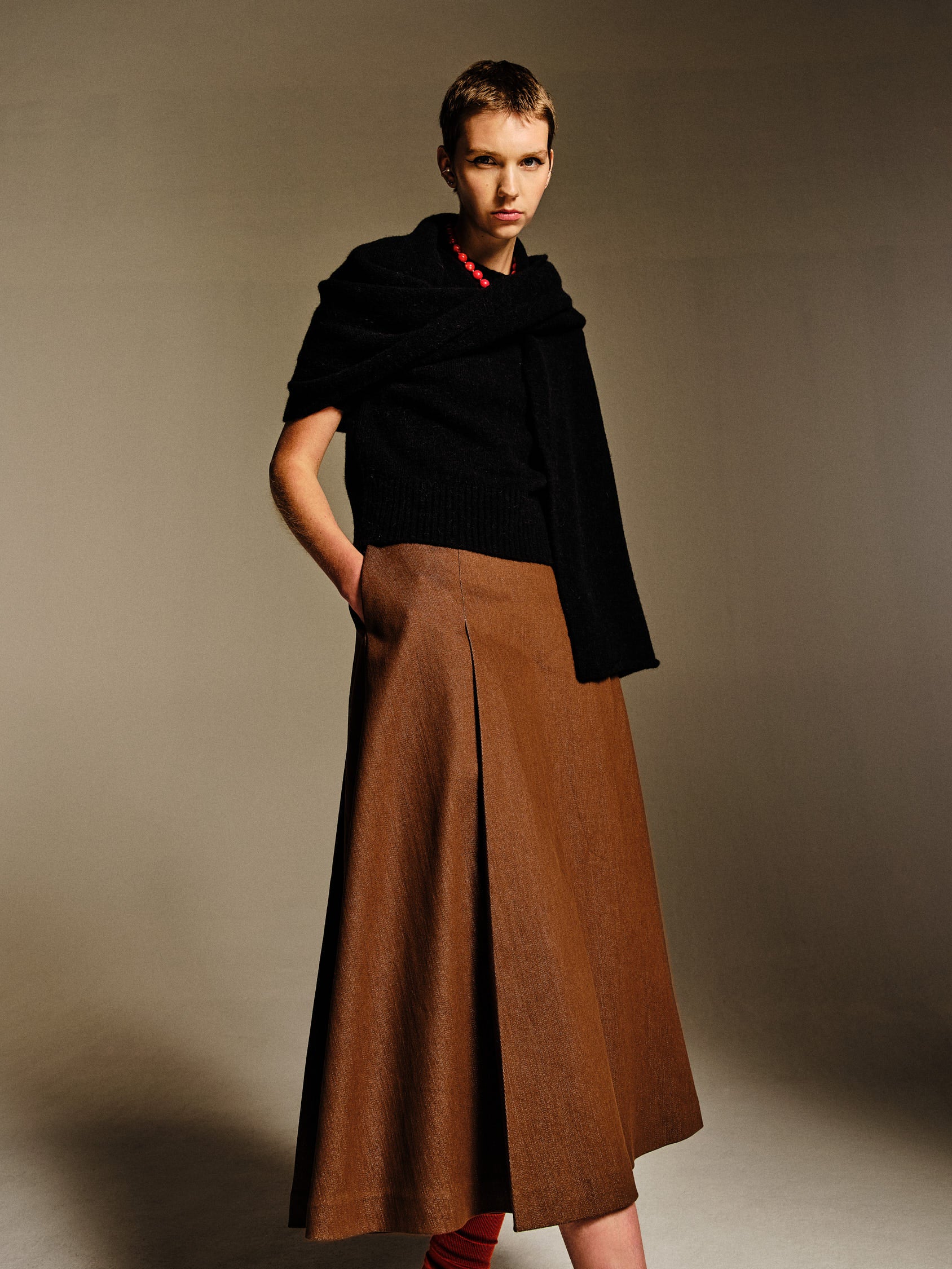 CHLOE SKIRT / CHOCO