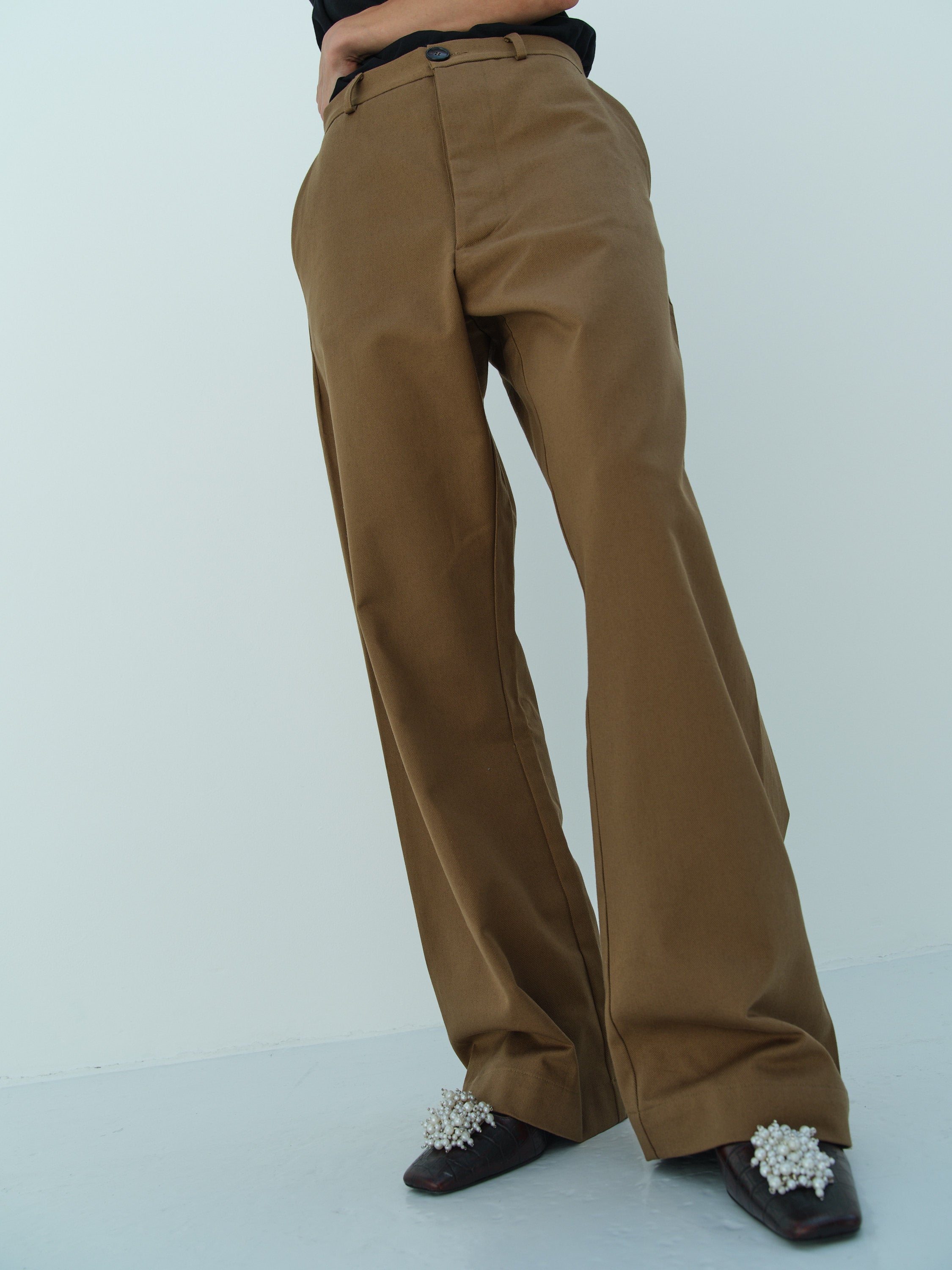 ROWAN PANTS / DK. KHAKI – RIKA STUDIOS