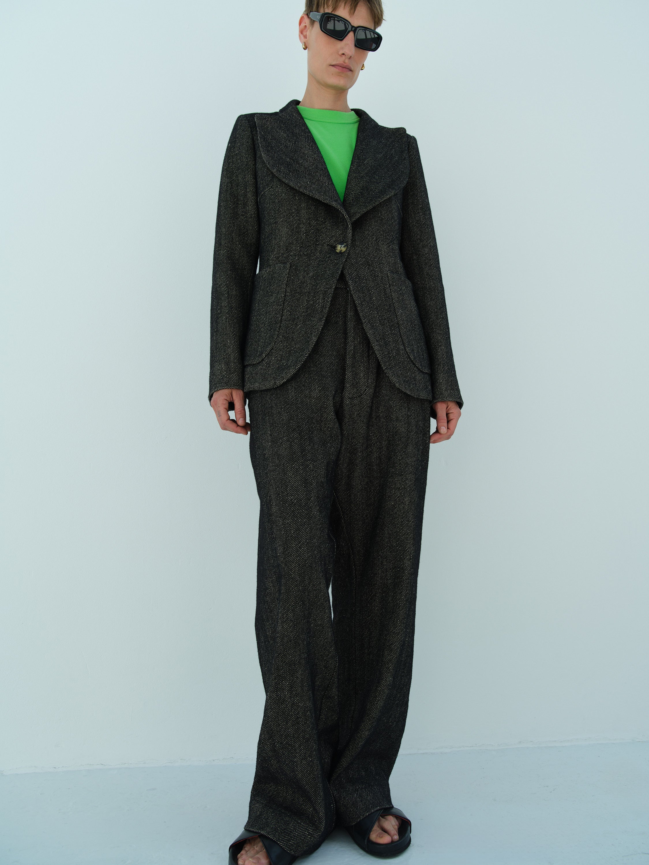 JERRY JACKET / BLACK TEA