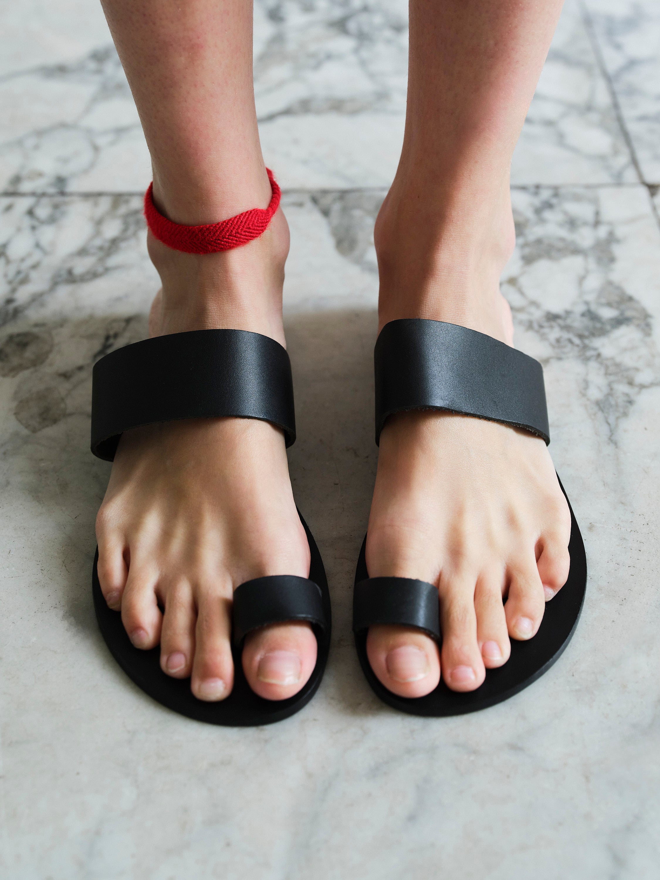 MERREL SANDAL / BLACK