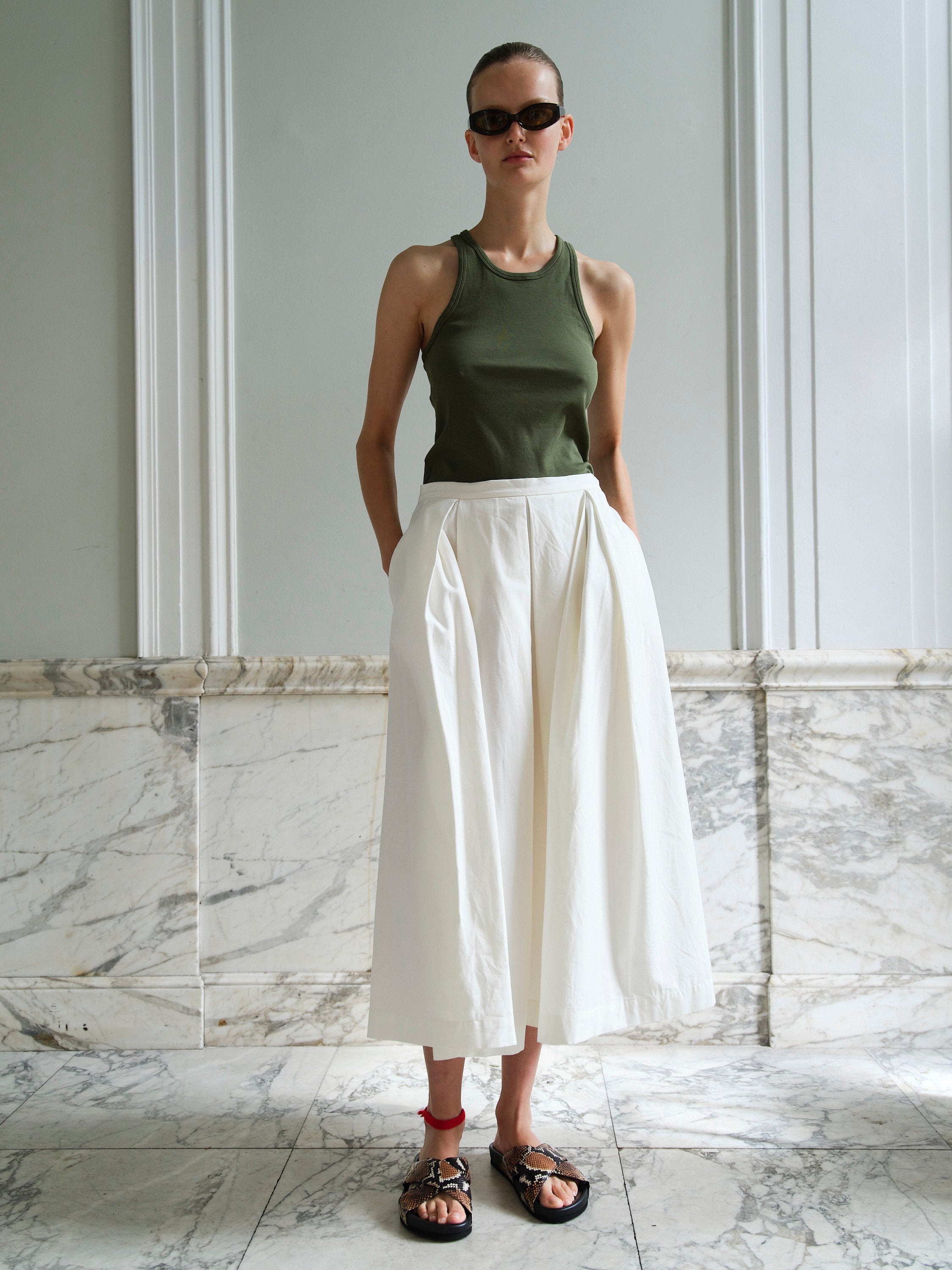 ROSE SKIRT / WHITE