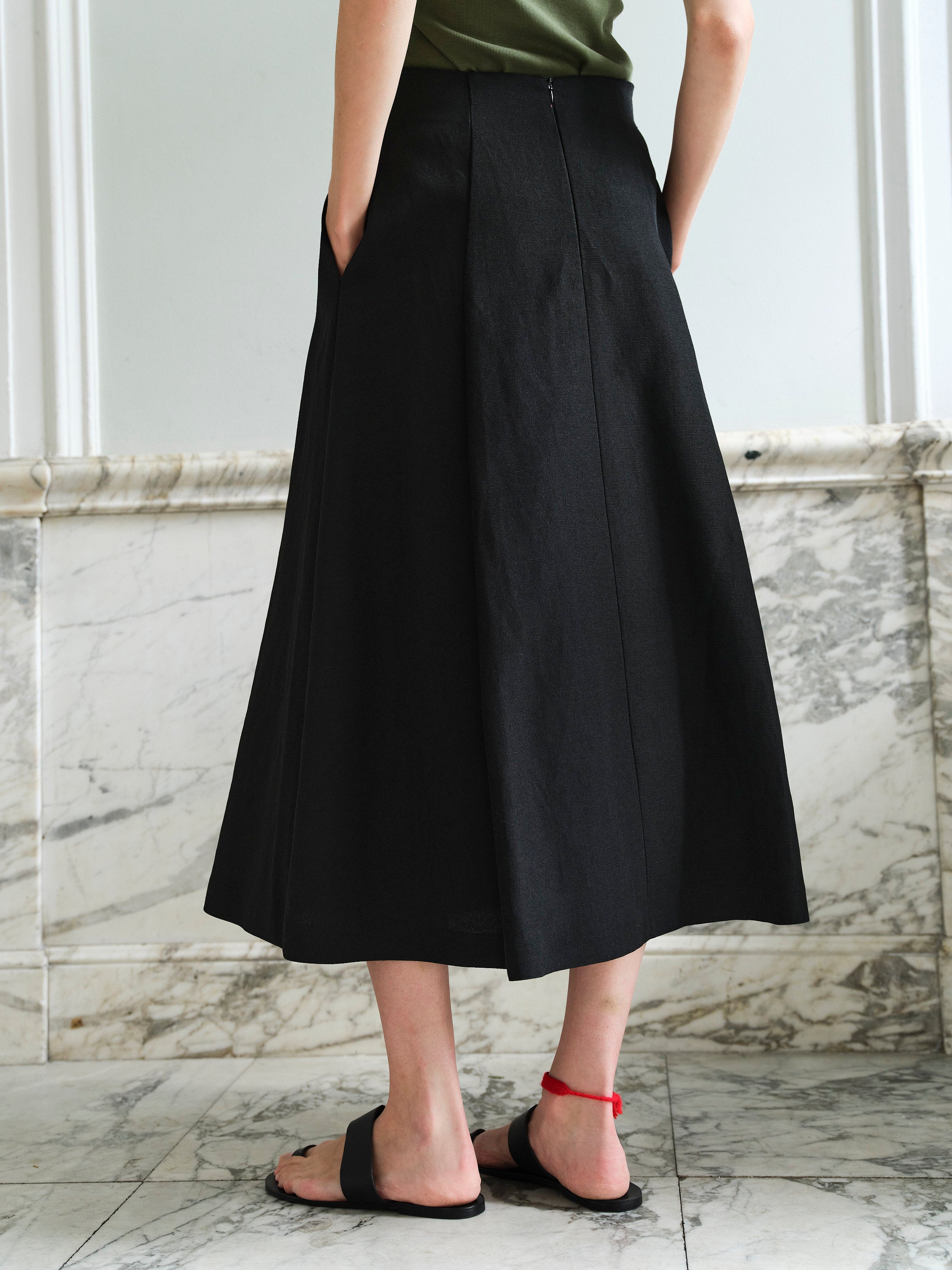 CHLOE SKIRT / BLACK LINEN
