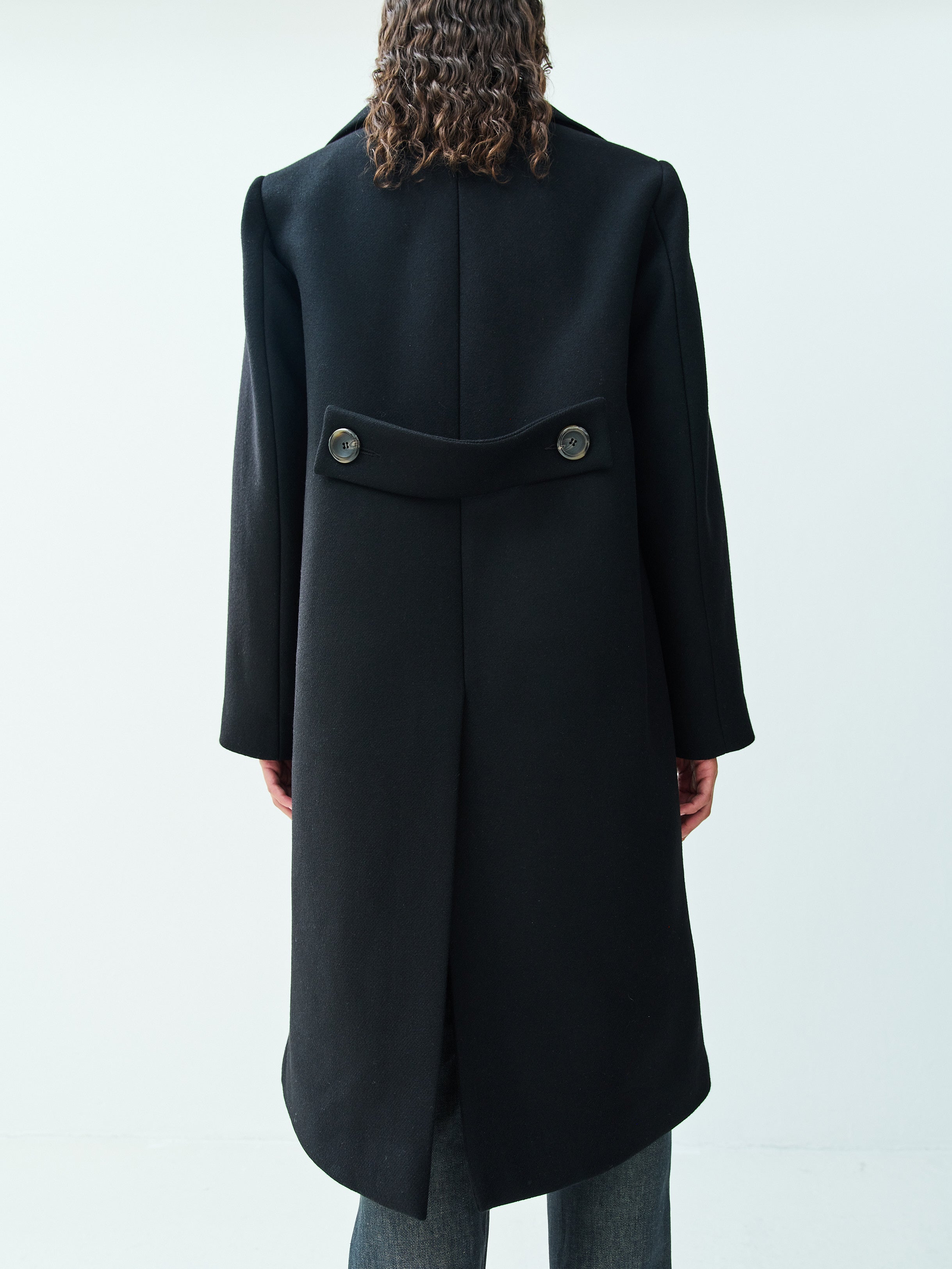 GEORGE COAT / BLACK
