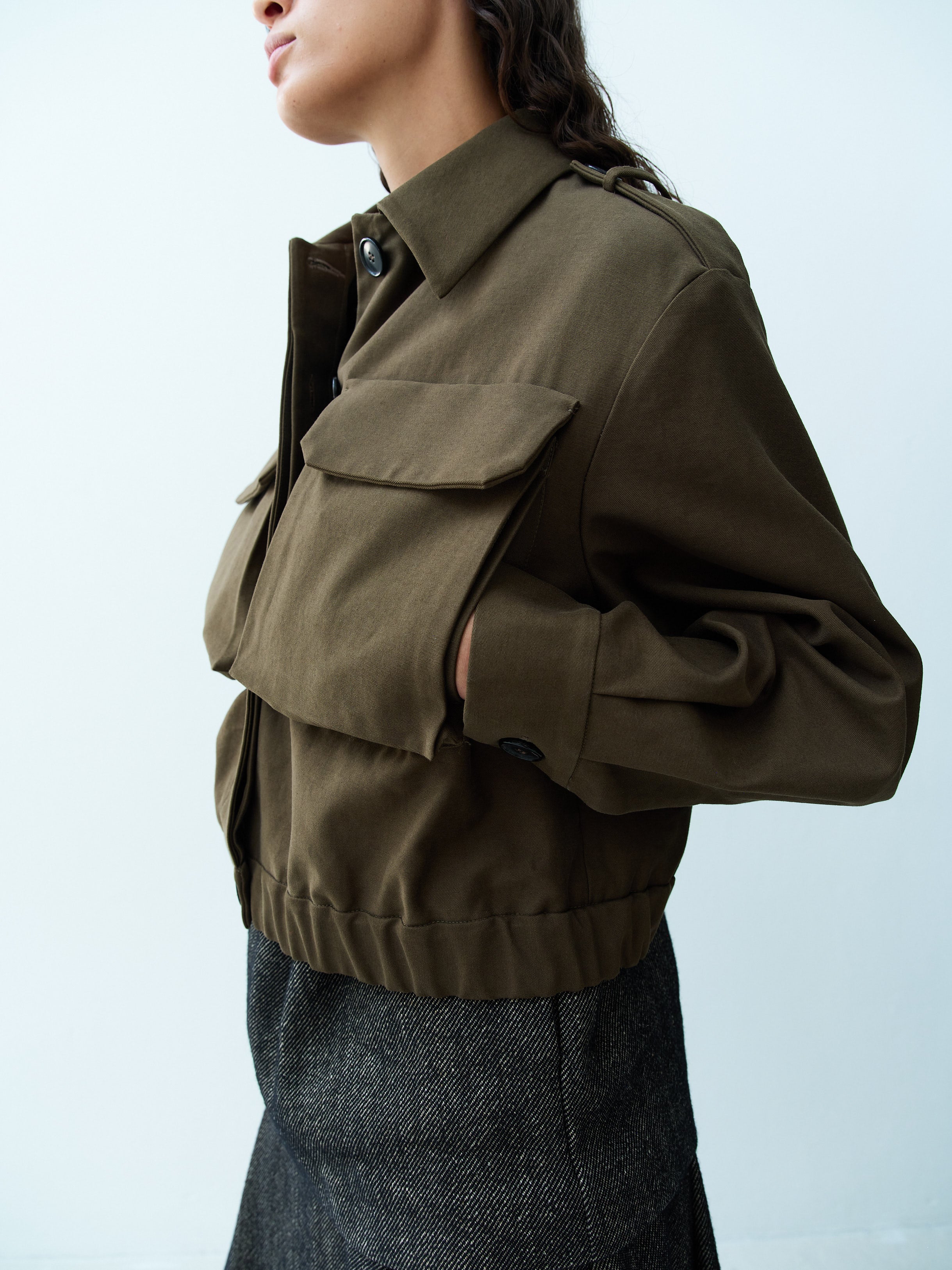 BOMBER JACKET / KHAKI GREEN