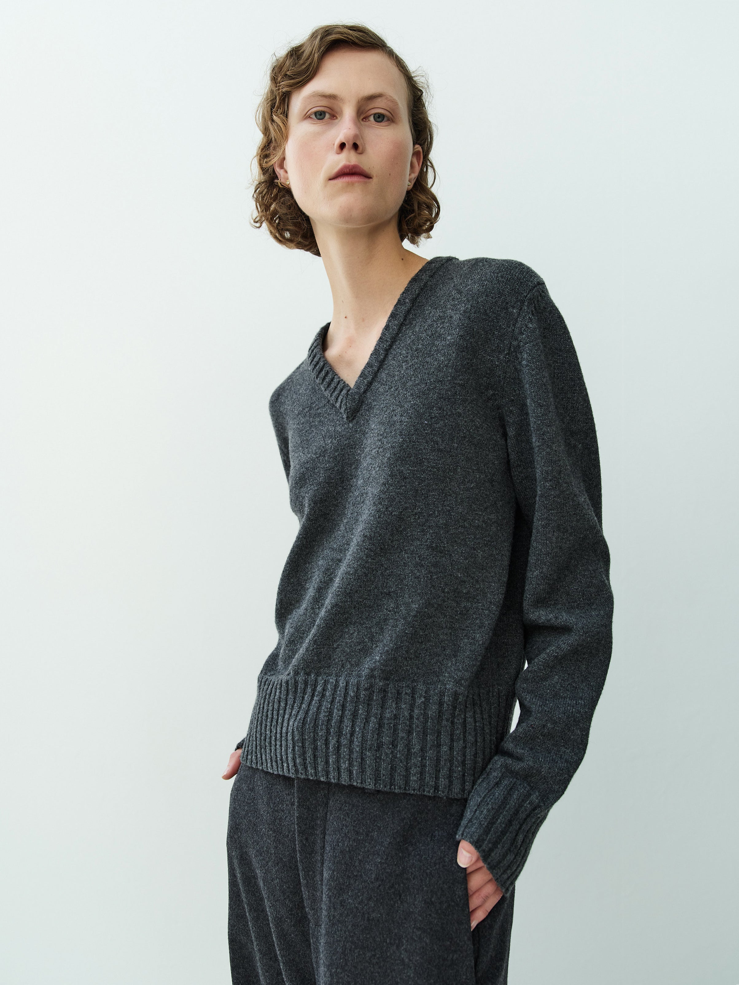 LOUISA JUMPER / GREYISH