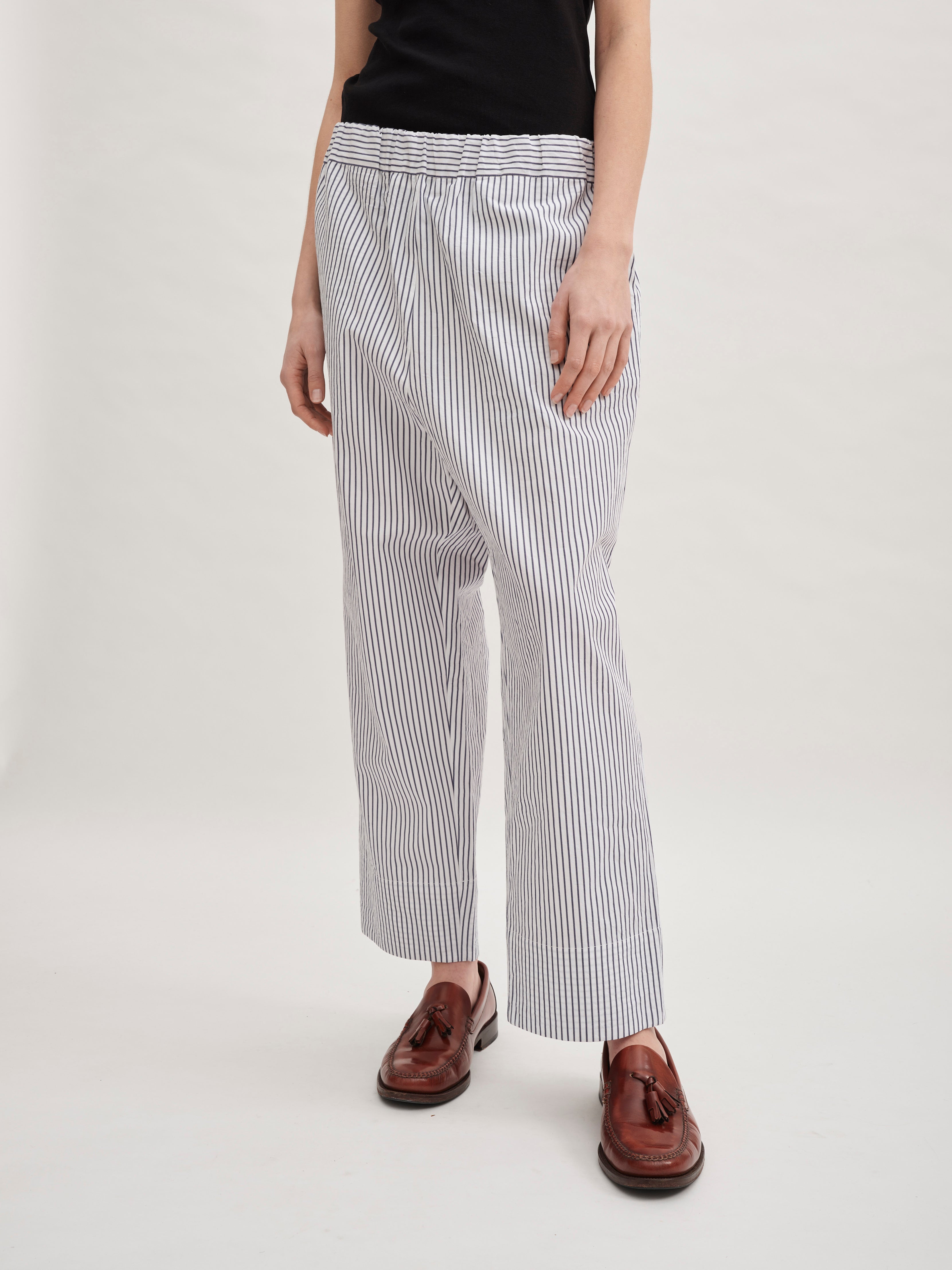 PEPE PANT / WHITE/NAVY