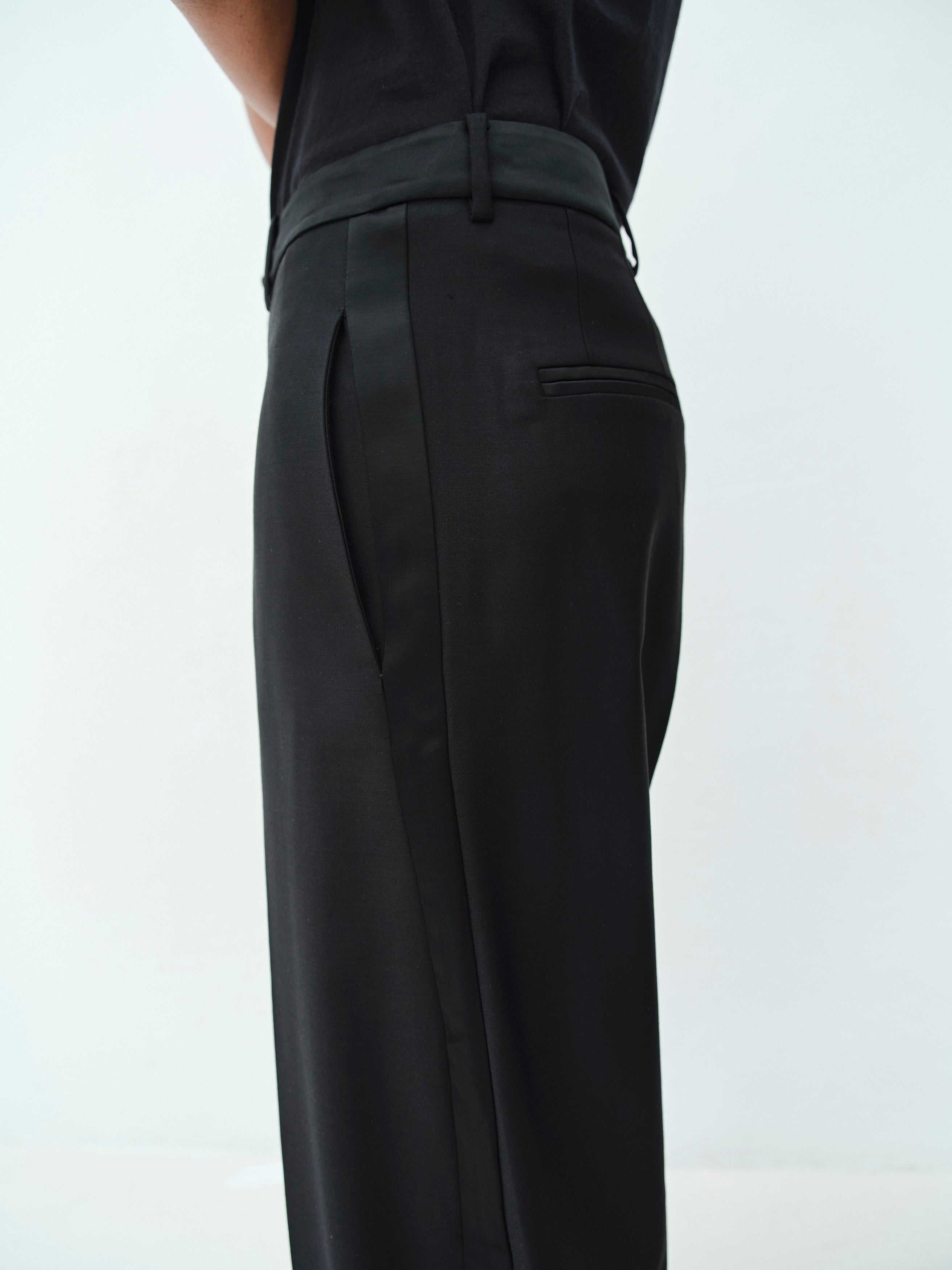 TUXEDO KIM PANTS / BLACK