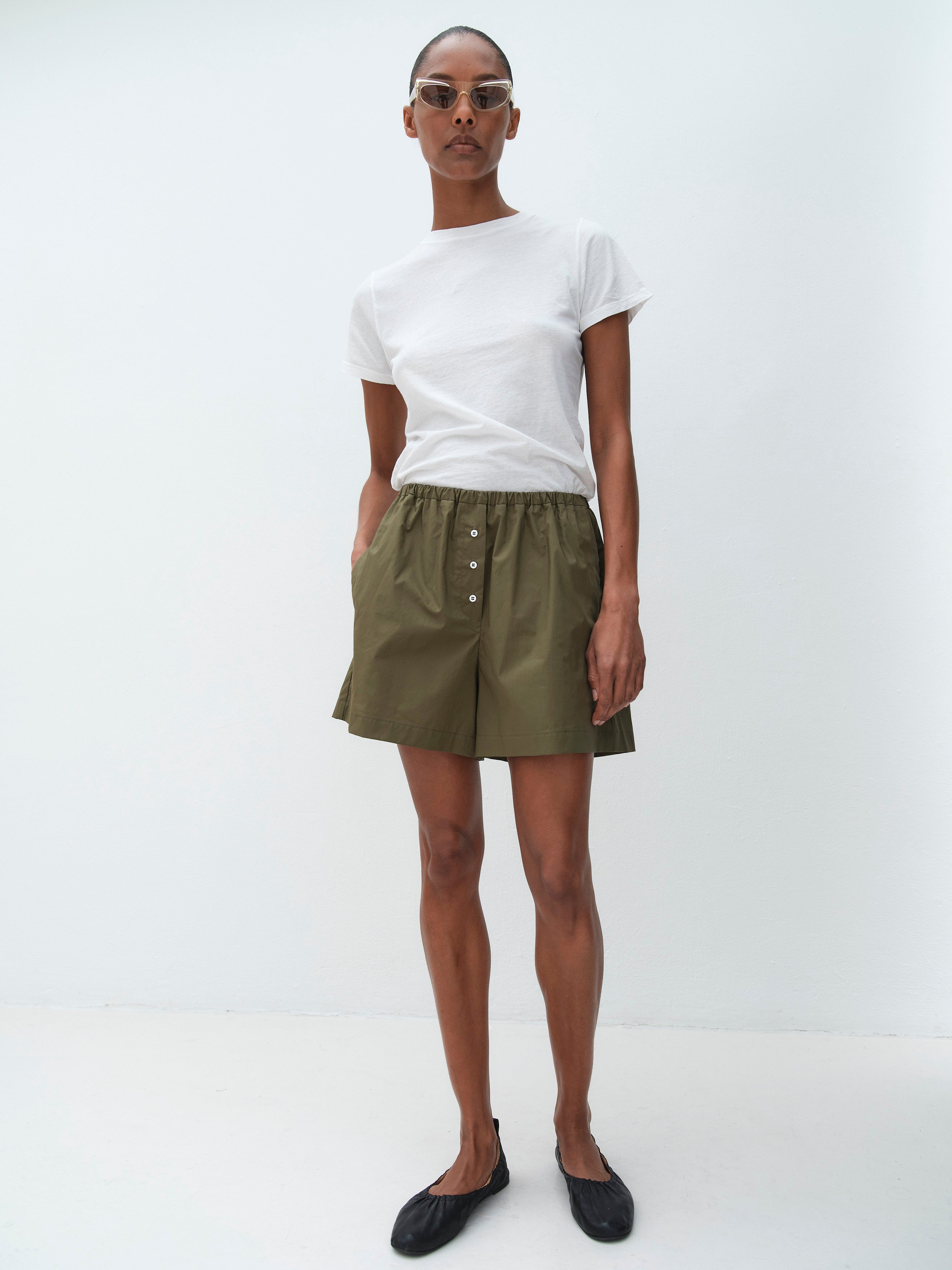 PARK SHORTS / OLIVE