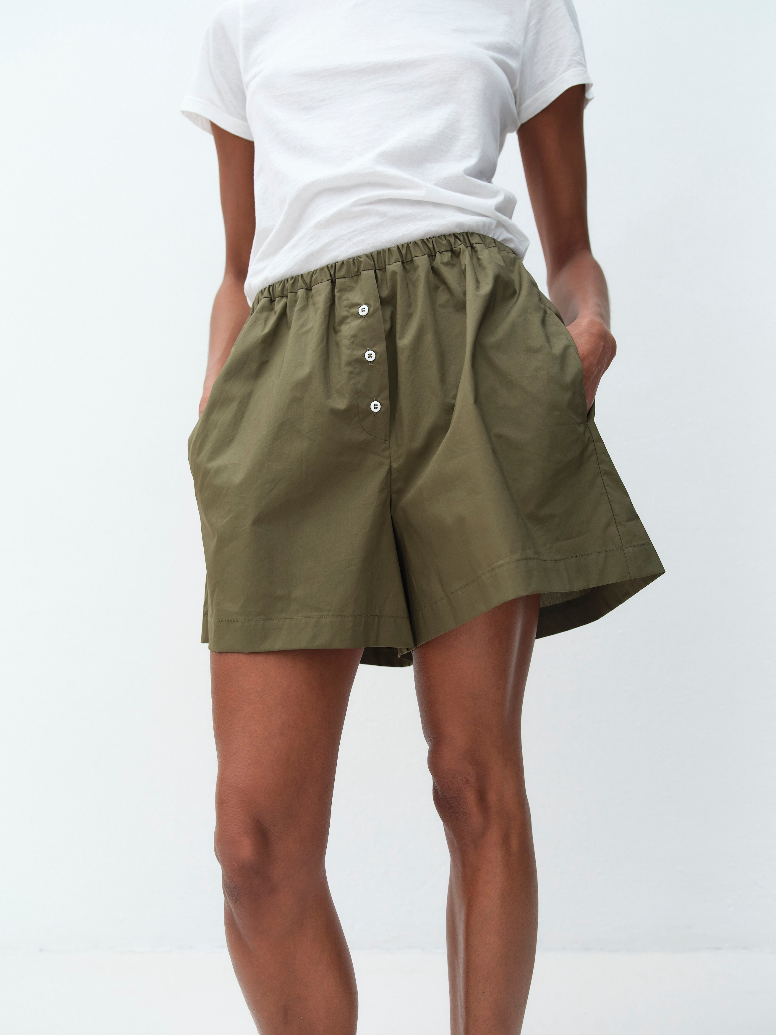 PARK SHORTS / OLIVE