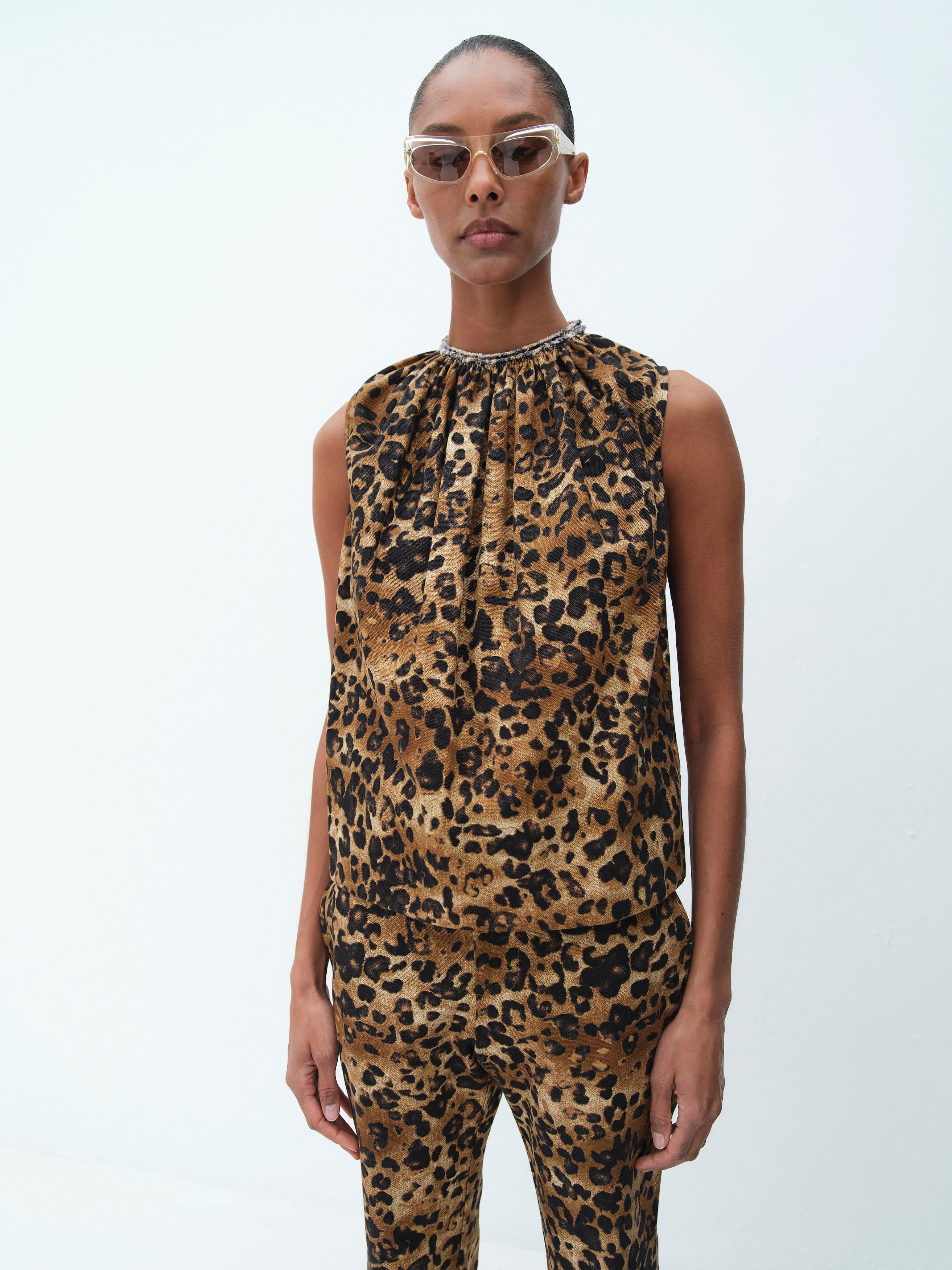 BE NIGHT TOP / PANTHER