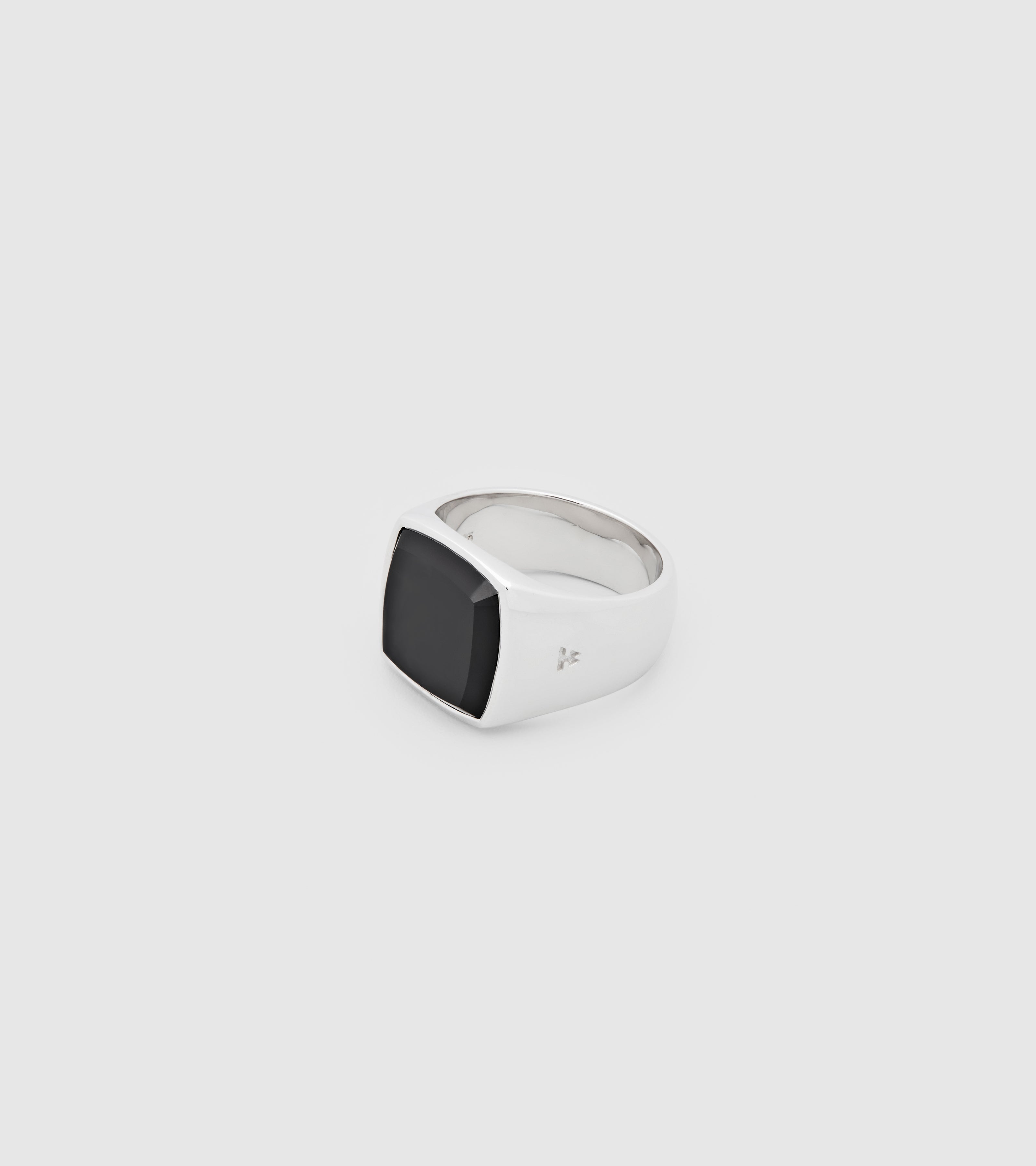 TOM WOOD / CUSHION, BLACK ONYX SILVER