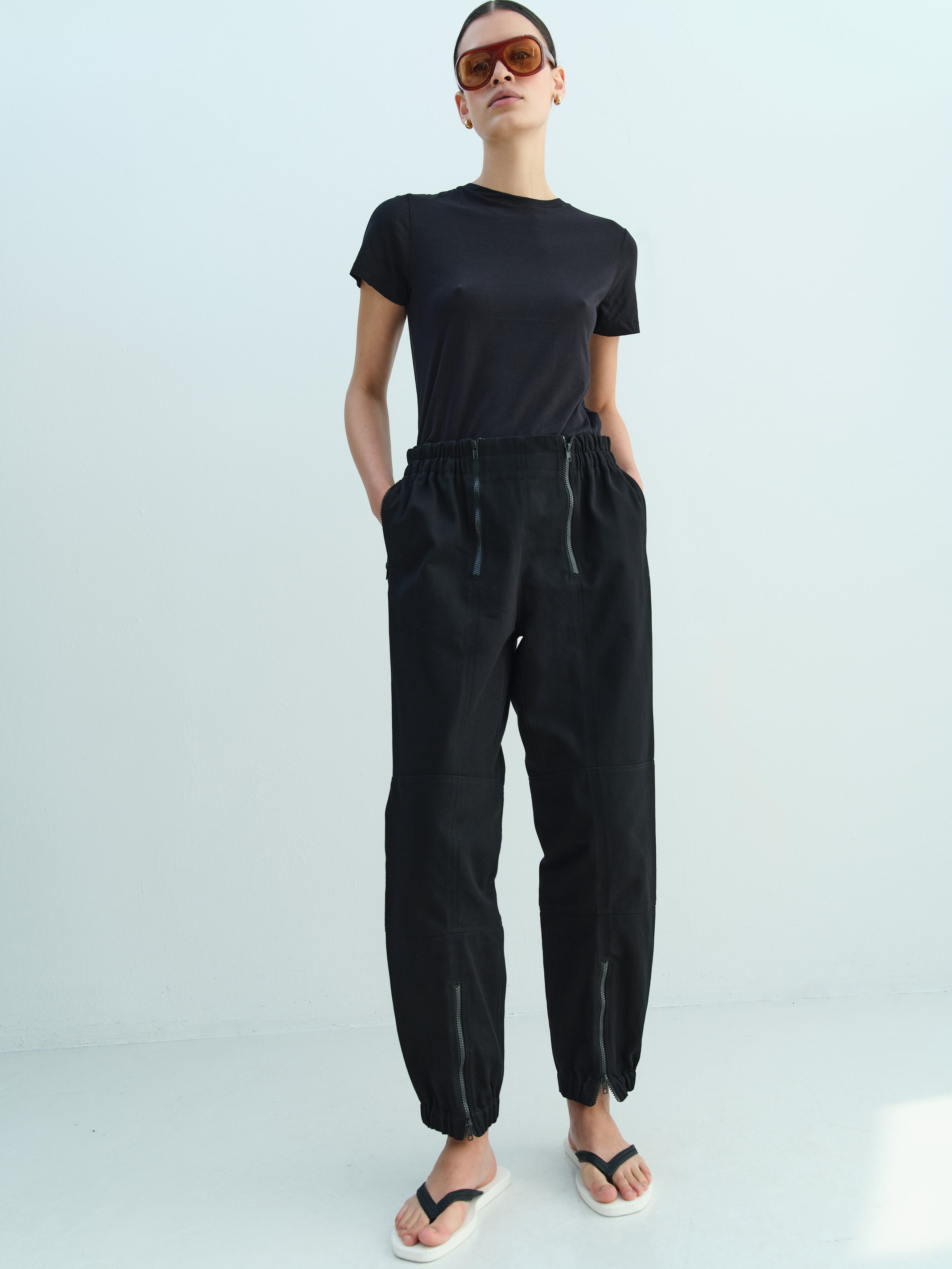 TRACK PANTS / BLACK TWILL