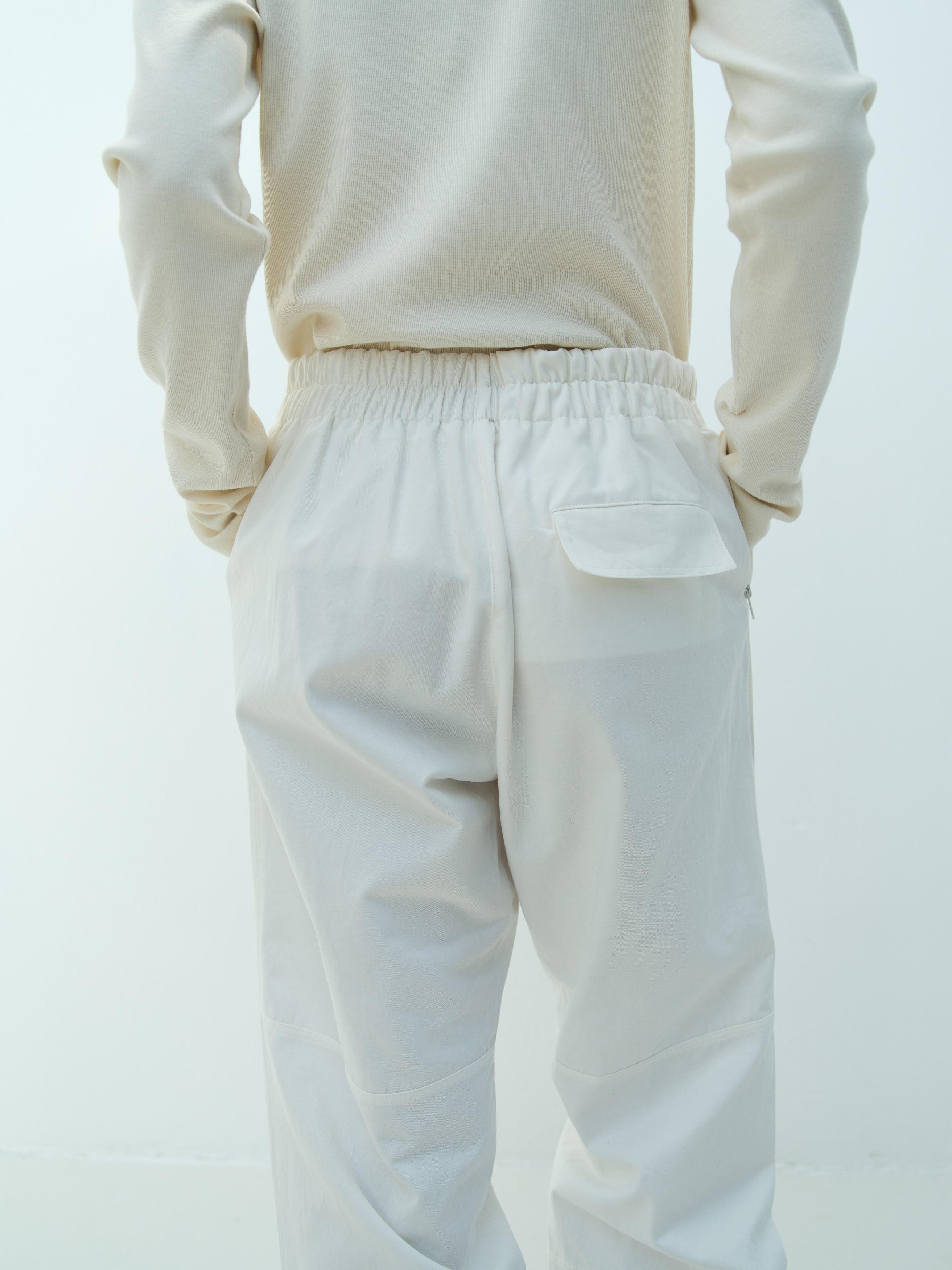 TRACK PANTS / WHITE