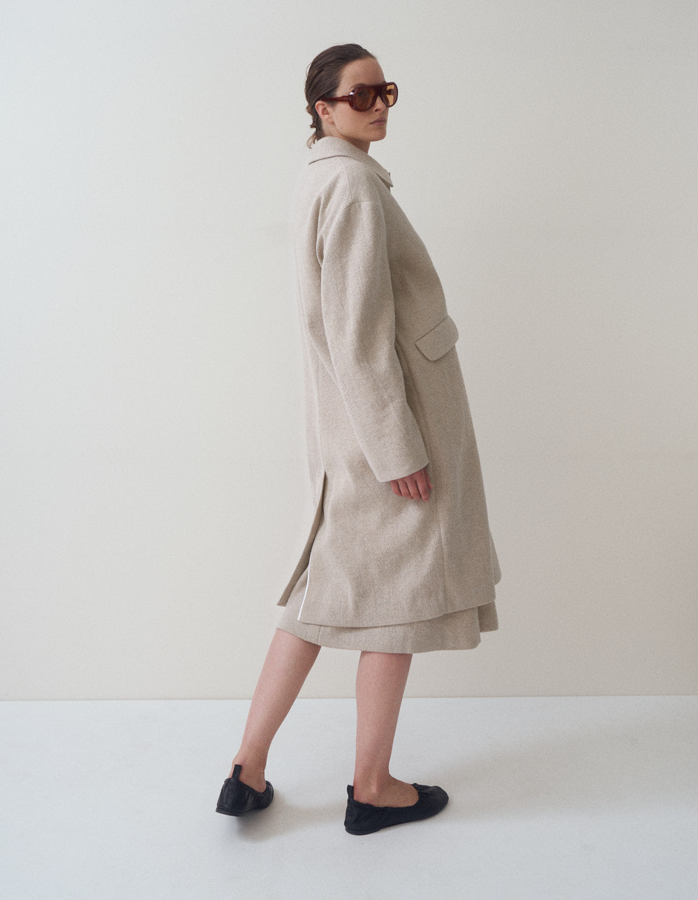 WALKER COAT / ALMOND