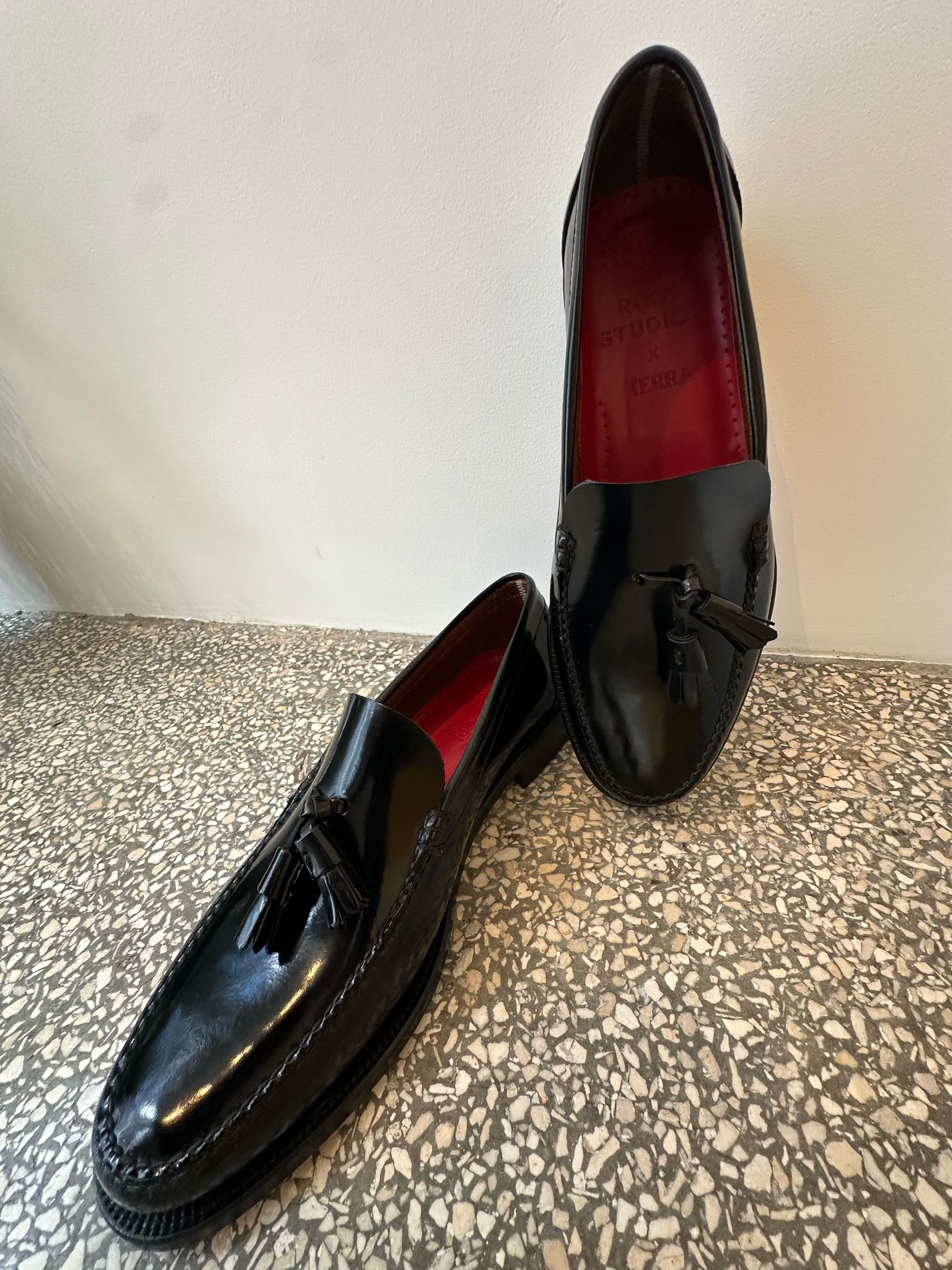 SMART PENNY'S / BLACK-POP RED