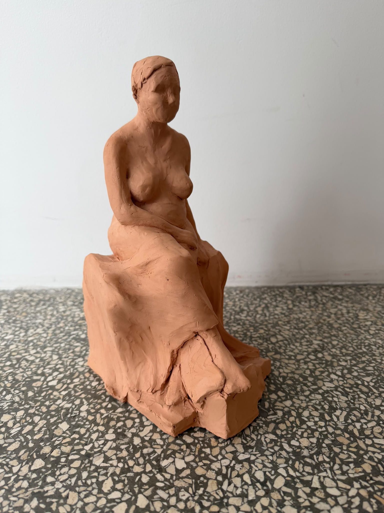 THE SITTING LADY...