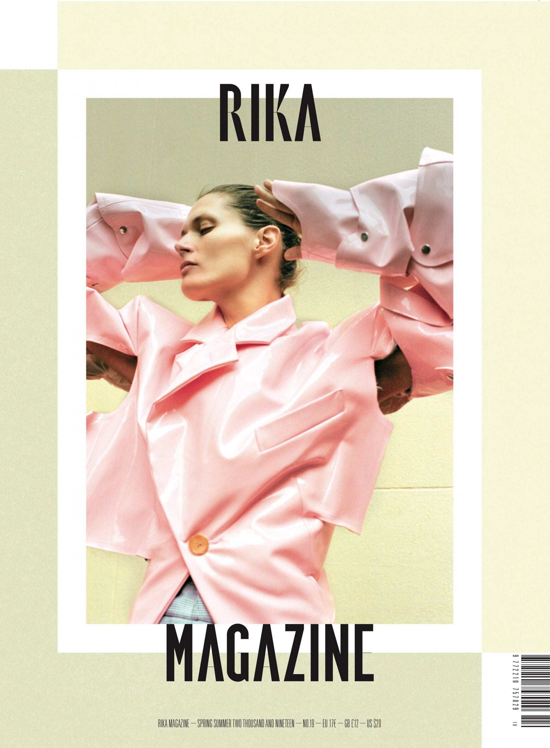 RIKA MAGAZINE NO.19 / MALGOSIA